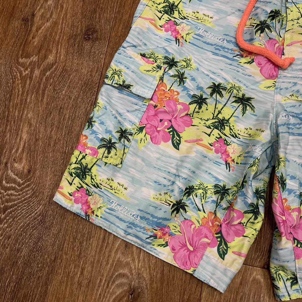 Vintage Vintage 90s Floral All Over Print Hawaiian Shorts Streetwear Size US 32 / EU 48 - 4 Thumbnail