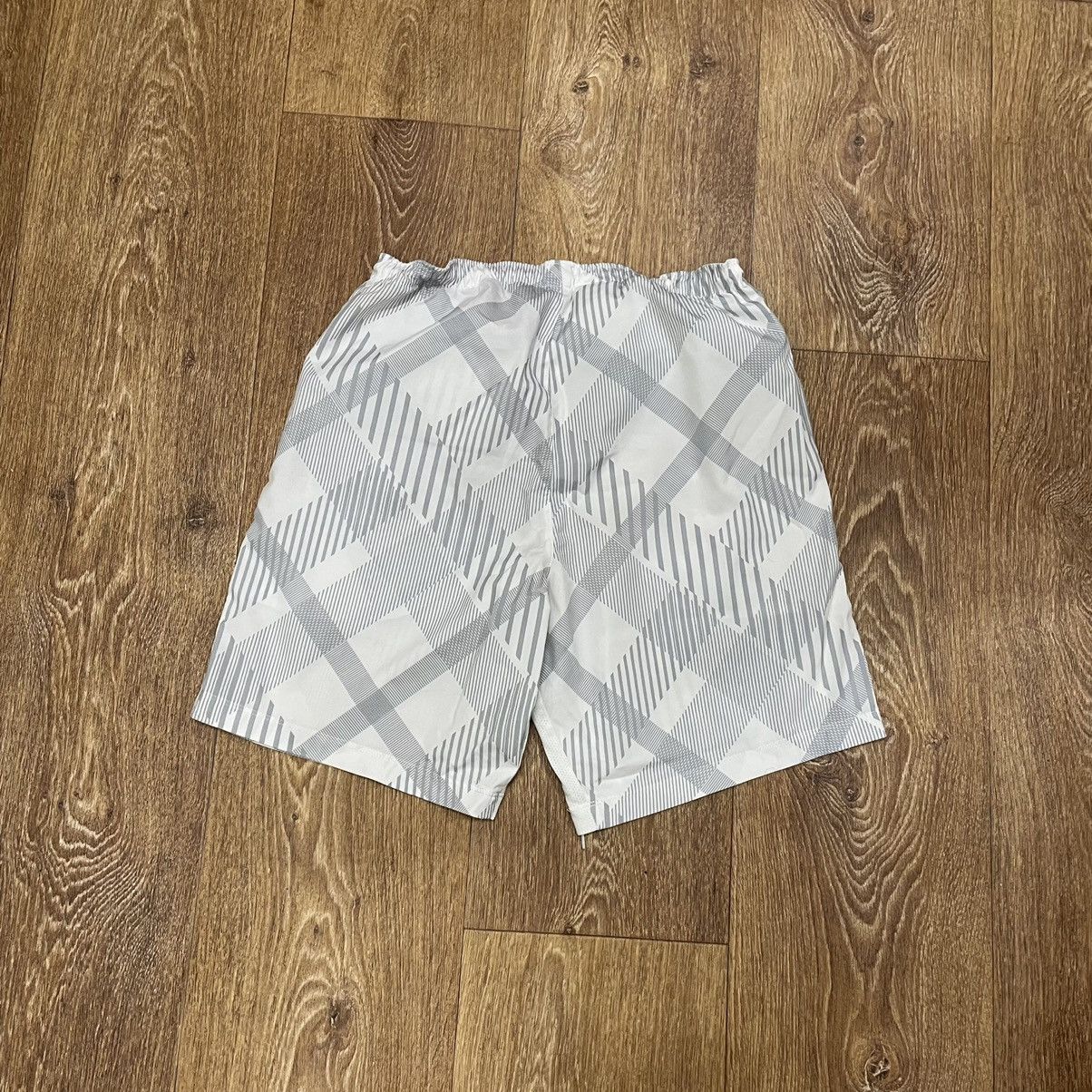 Vintage Vintage Y2K Art Streetwear Hawaiian Shorts crocodiles Size US 30 / EU 46 - 5 Thumbnail
