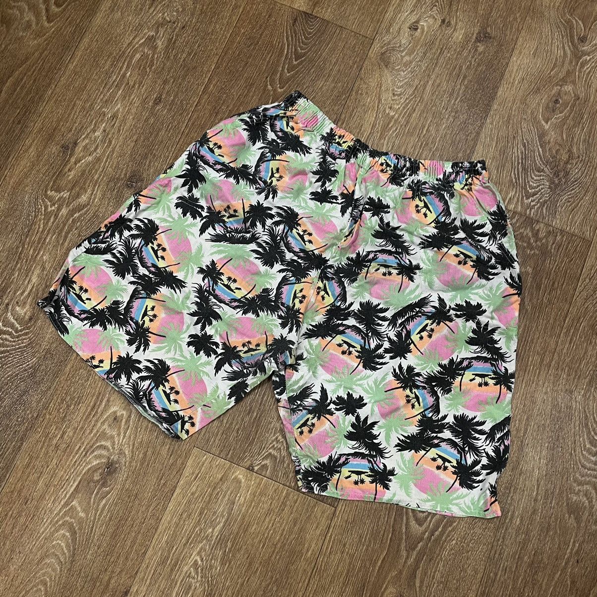 Vintage Vintage 90s Art Hawaii Shorts Swim Wear Y2K Streetwear Size US 31 - 2 Thumbnail