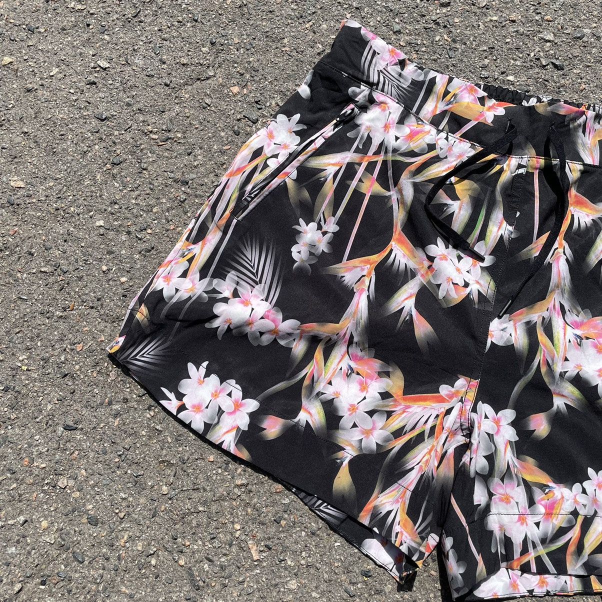Beauty Beast Vintage 90s Art Streetwear Shorts Summer Kanye Travis Style Size US 34 / EU 50 - 3 Thumbnail