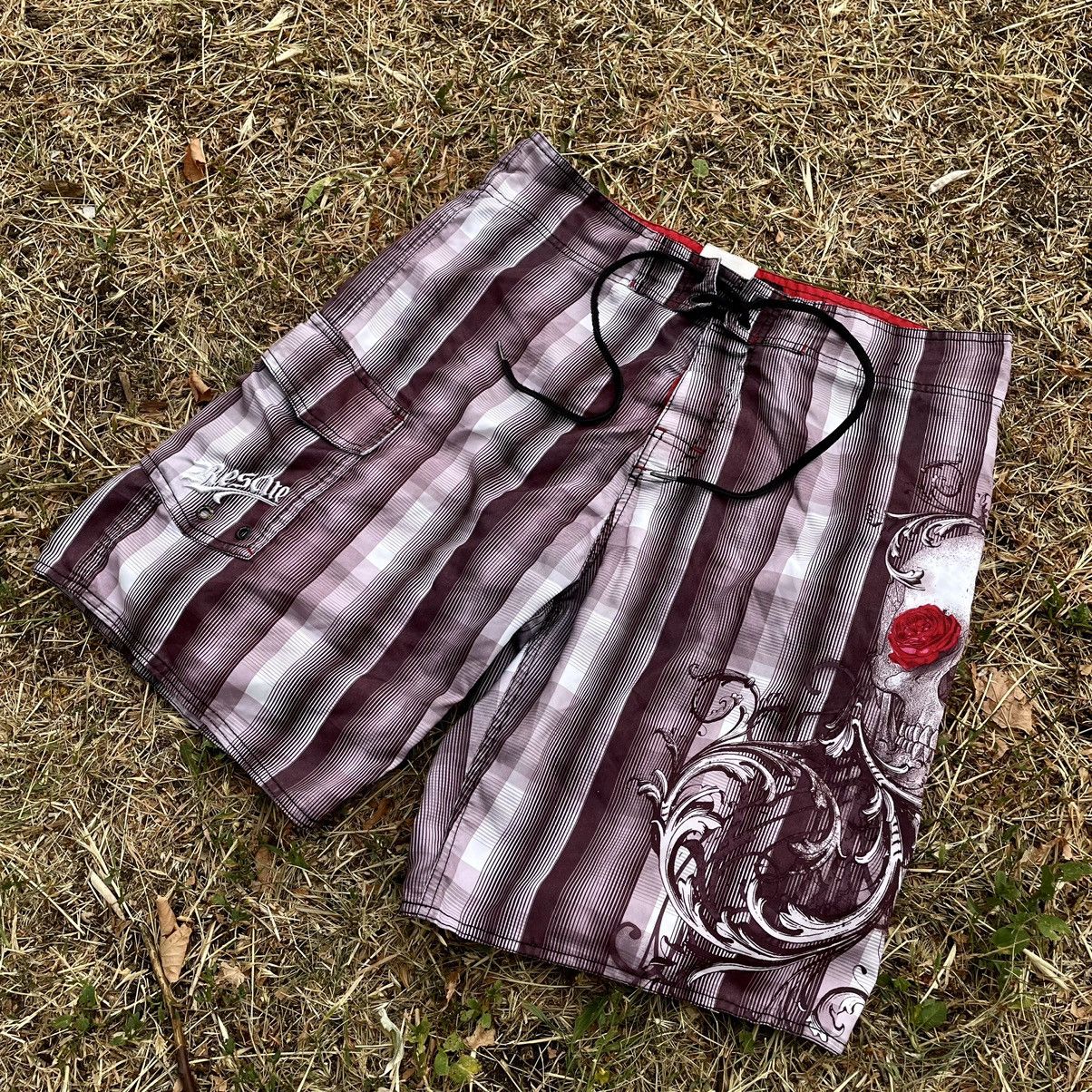 Vintage Vintage 90s Baggy Cargo Shorts Plaid Graphic Skate Streetwea Size US 34 / EU 50 - 2 Thumbnail