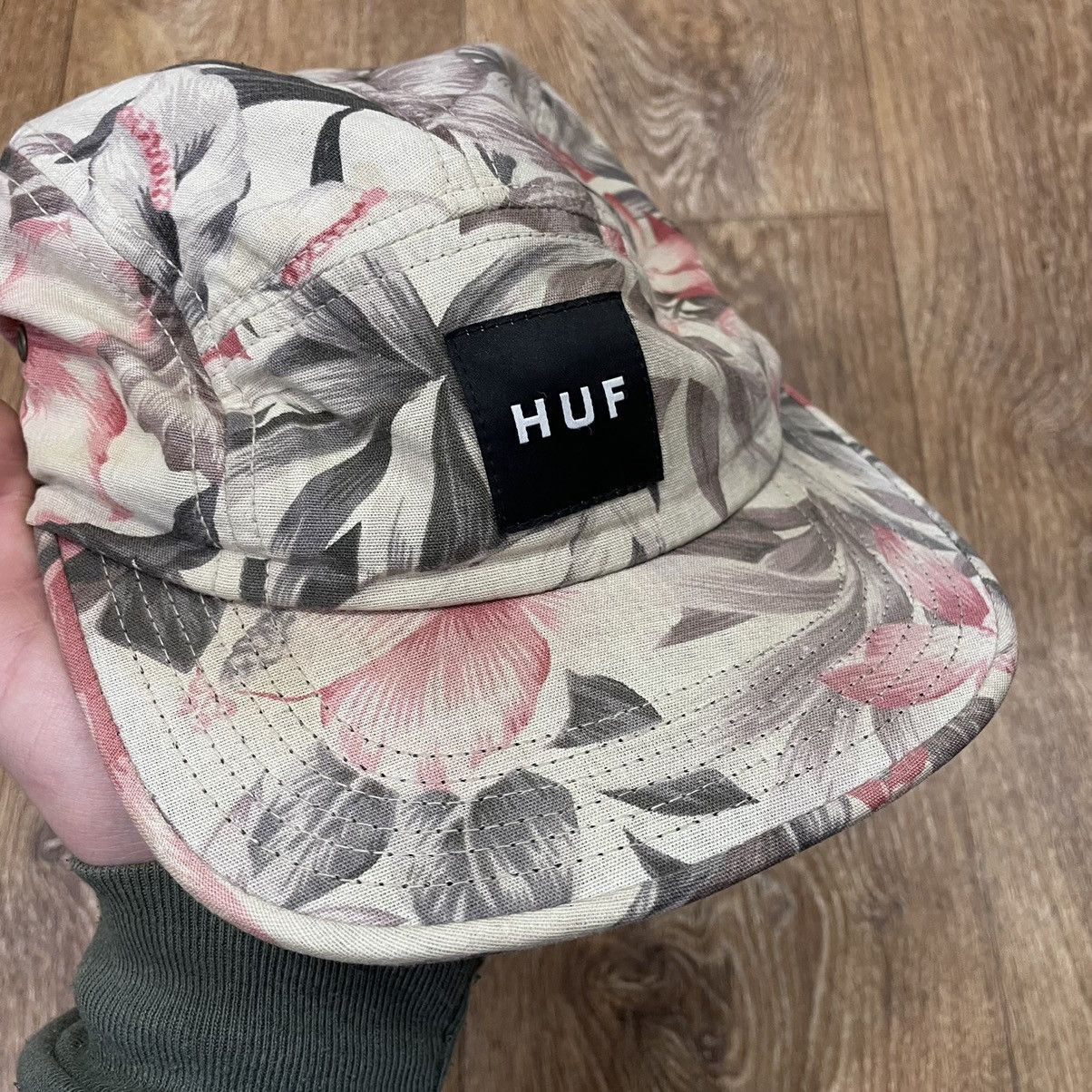 Vintage Y2K Huf All Over Print Floral Bucket Hat Streetwear Goth OS Size ONE SIZE - 2 Thumbnail