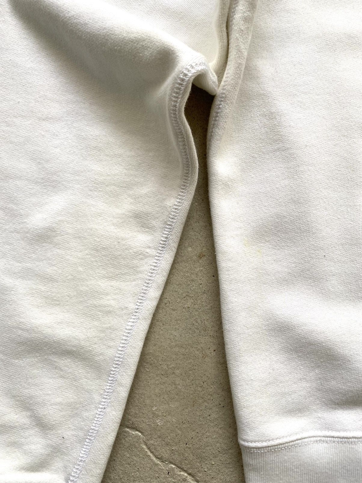 Diesel Y2K Vintage Diesel Sweatshirt Y2K Retro Hype Size US XL / EU 56 / 4 - 7 Thumbnail