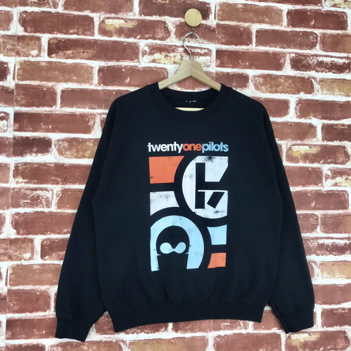 Band Tees Twenty One Pilot Sweatshirt Size US M / EU 48-50 / 2 - 3 Thumbnail