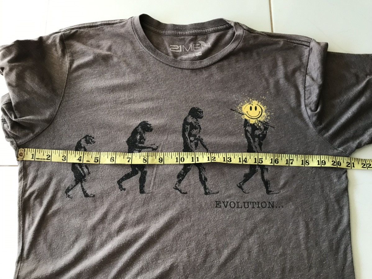 Vintage Forever 21 Evolution Graphic Tee marvel anima Size US M / EU 48-50 / 2 - 9 Thumbnail