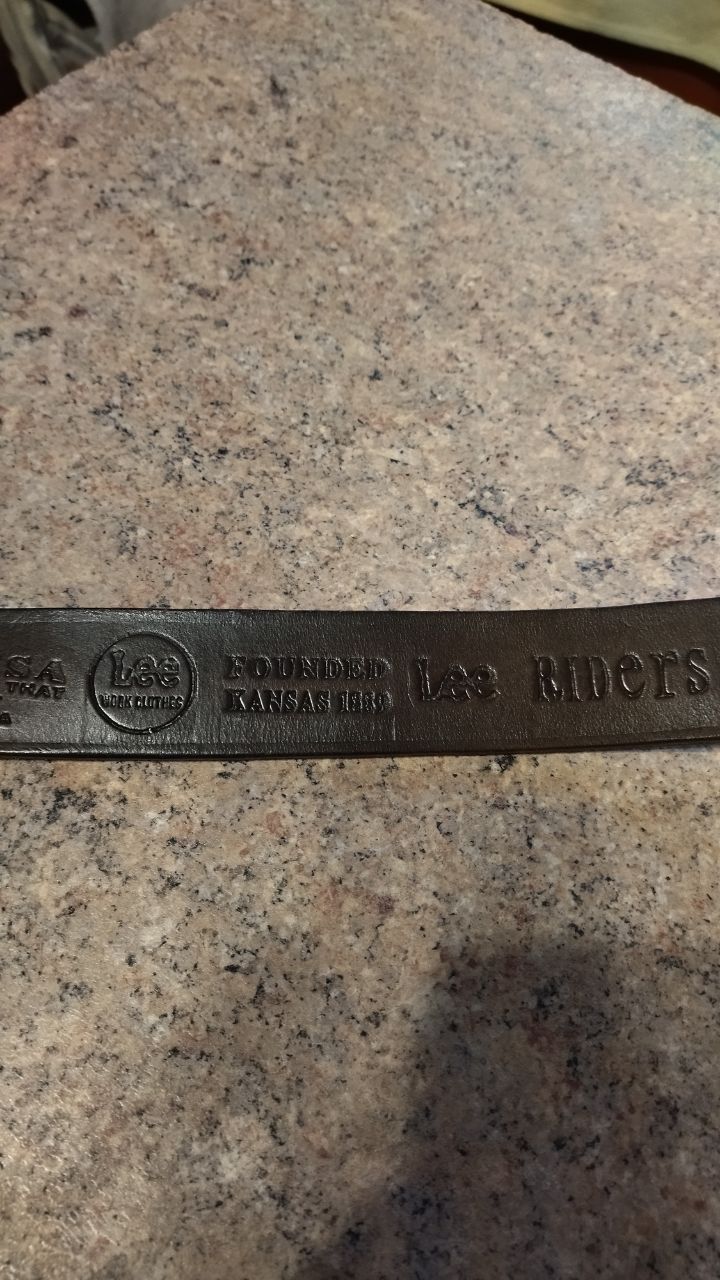 Lee Vintage 80' Lee Riders leather belt Size 44 - 7 Thumbnail