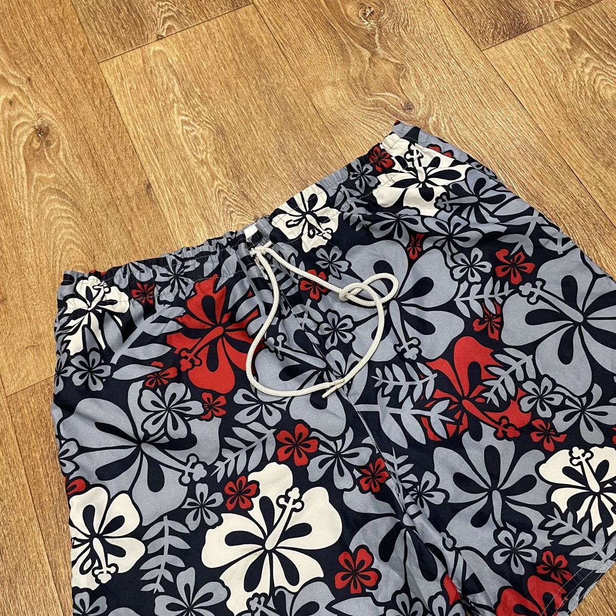 Vintage Vintage 90s Art Streetwear Shorts Summer Kanye Travis Style Size US 32 / EU 48 - 4 Thumbnail