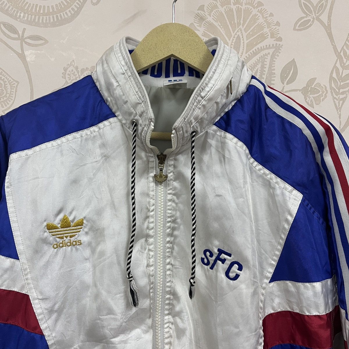 Adidas × Descente × Vintage Adidas Descente Japan Tracksuit Sweater Light Jacket Vintage Size US L / EU 52-54 / 3 - 19 Thumbnail