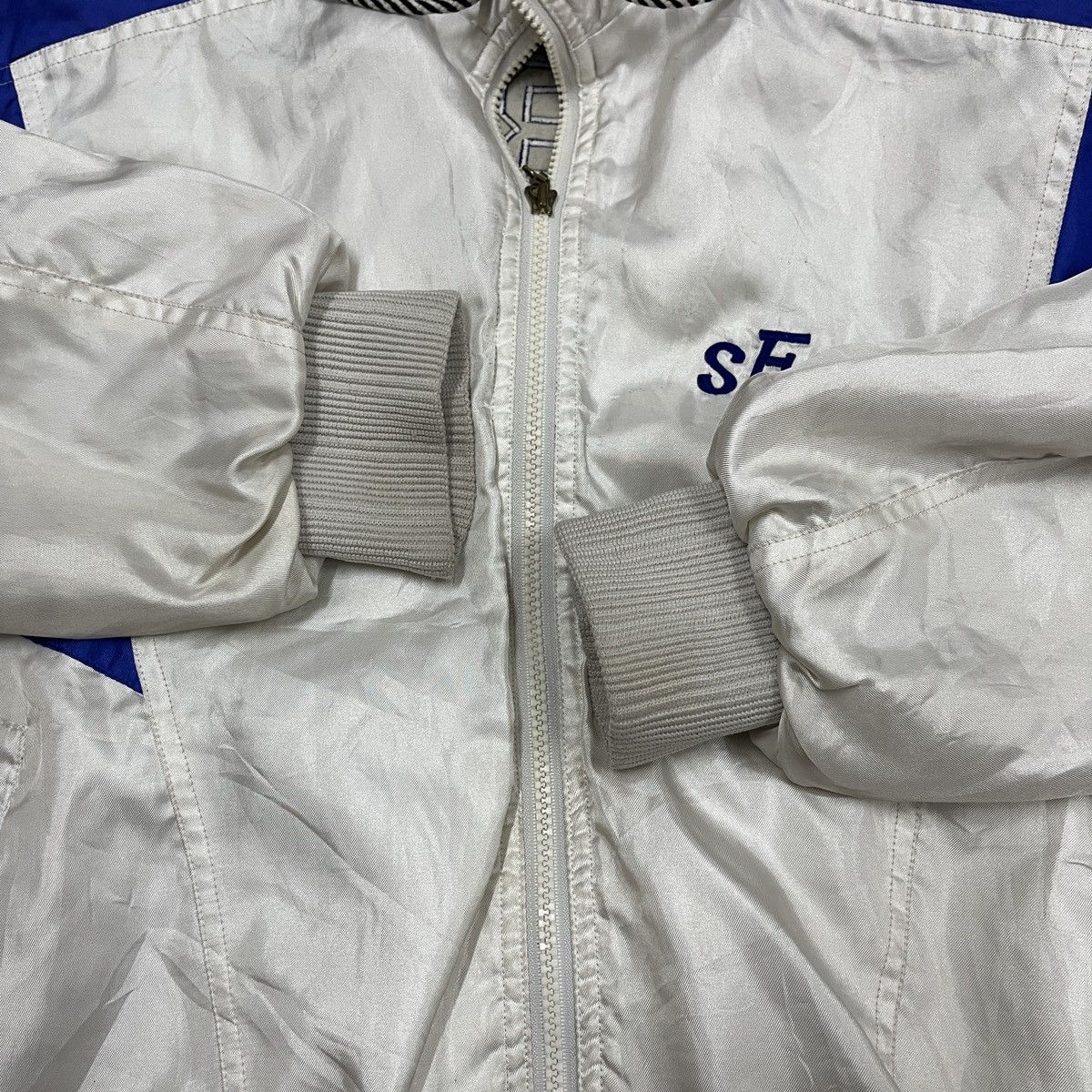 Adidas × Descente × Vintage Adidas Descente Japan Tracksuit Sweater Light Jacket Vintage Size US L / EU 52-54 / 3 - 18 Thumbnail