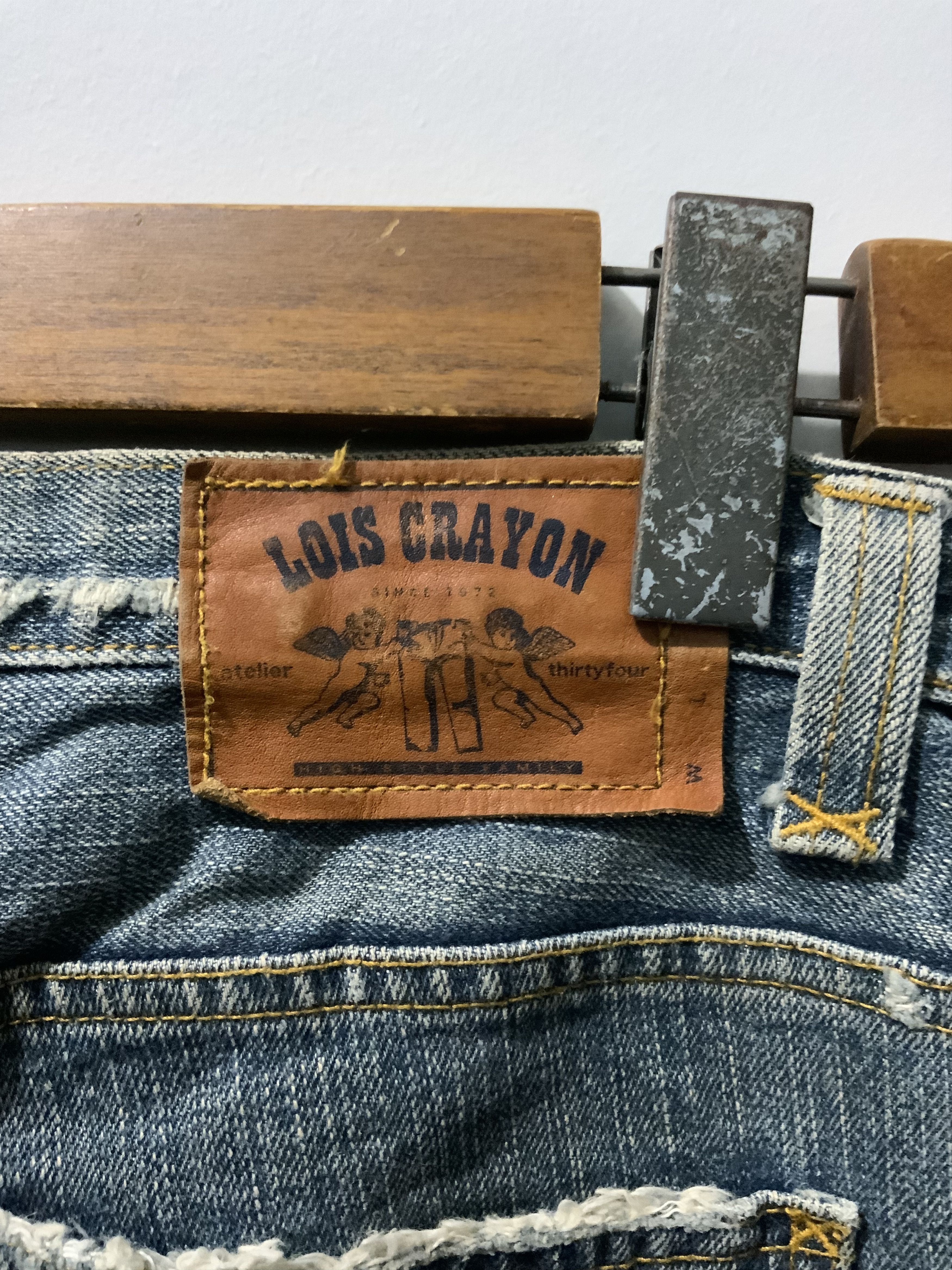 Japanese Brand Vintage Distressed Lois Crayon Japan Denim Jean Size US 31 - 11 Thumbnail