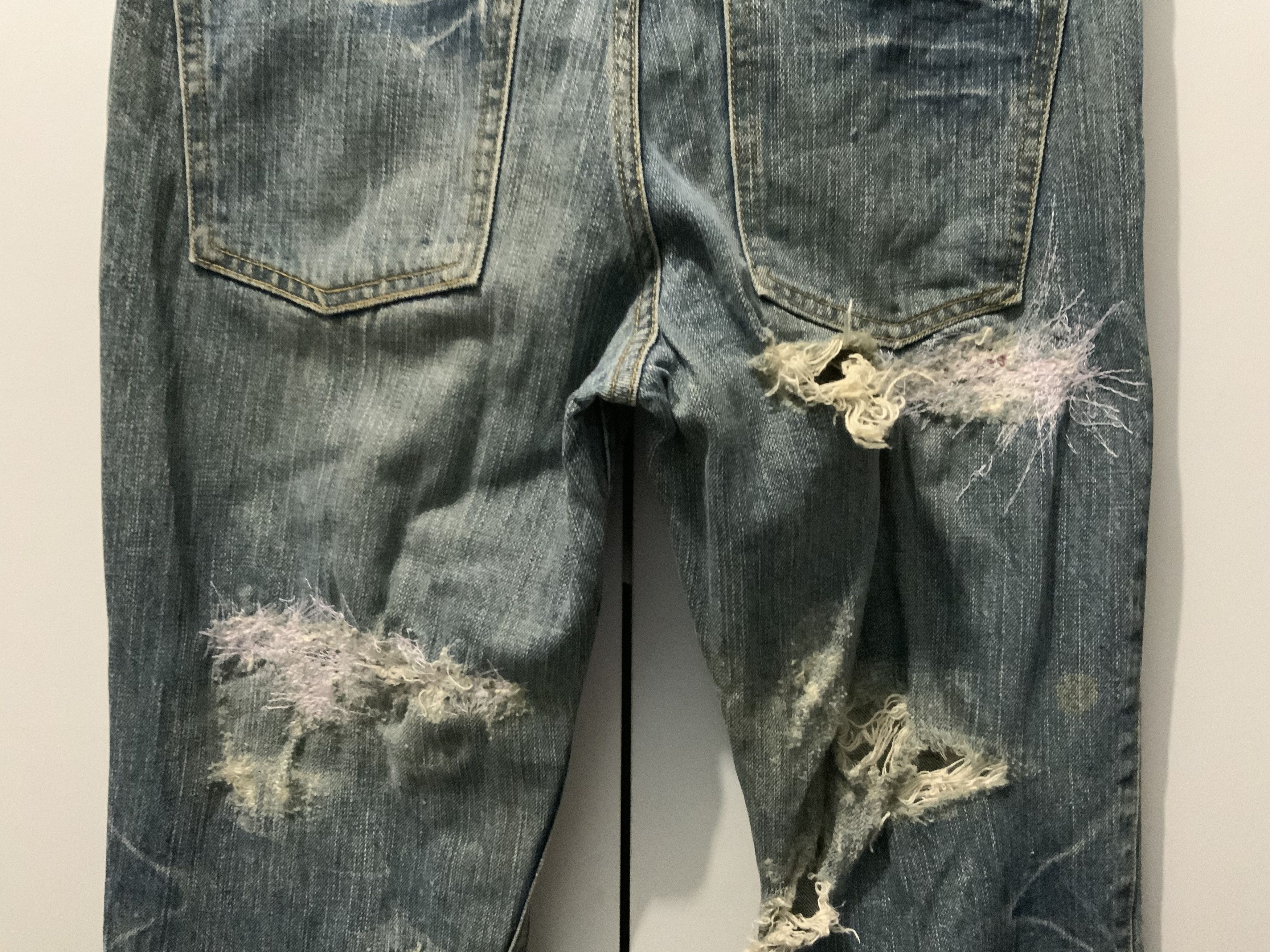 Japanese Brand Vintage Distressed Lois Crayon Japan Denim Jean Size US 31 - 9 Thumbnail
