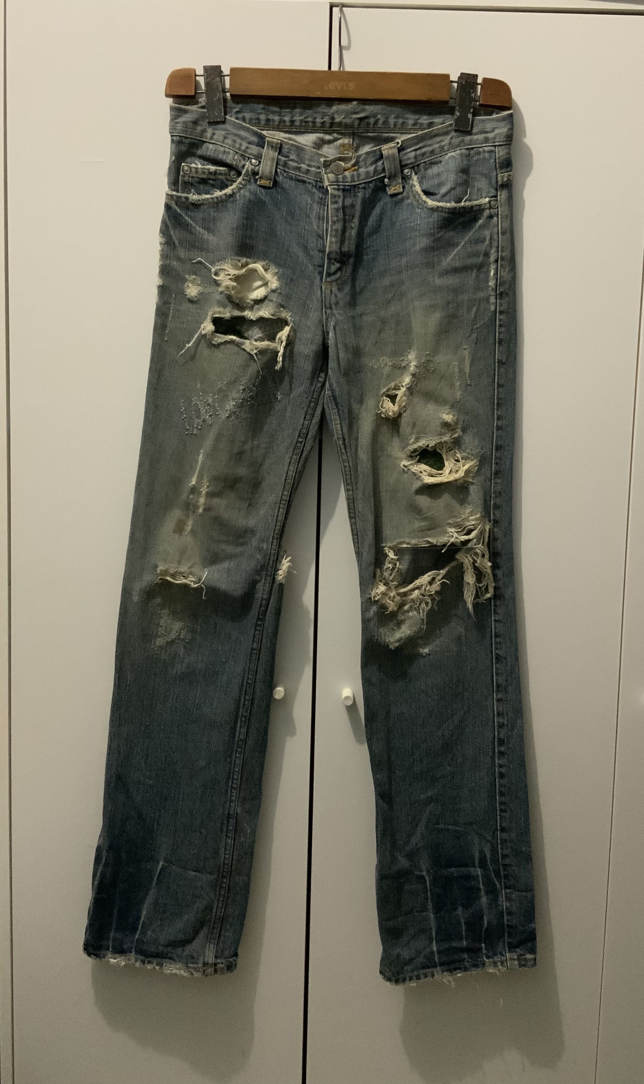 image of Avant Garde x Distressed Denim Vintage Distressed Lois Crayon Japan Made Boro Denim in Blue (Size 3