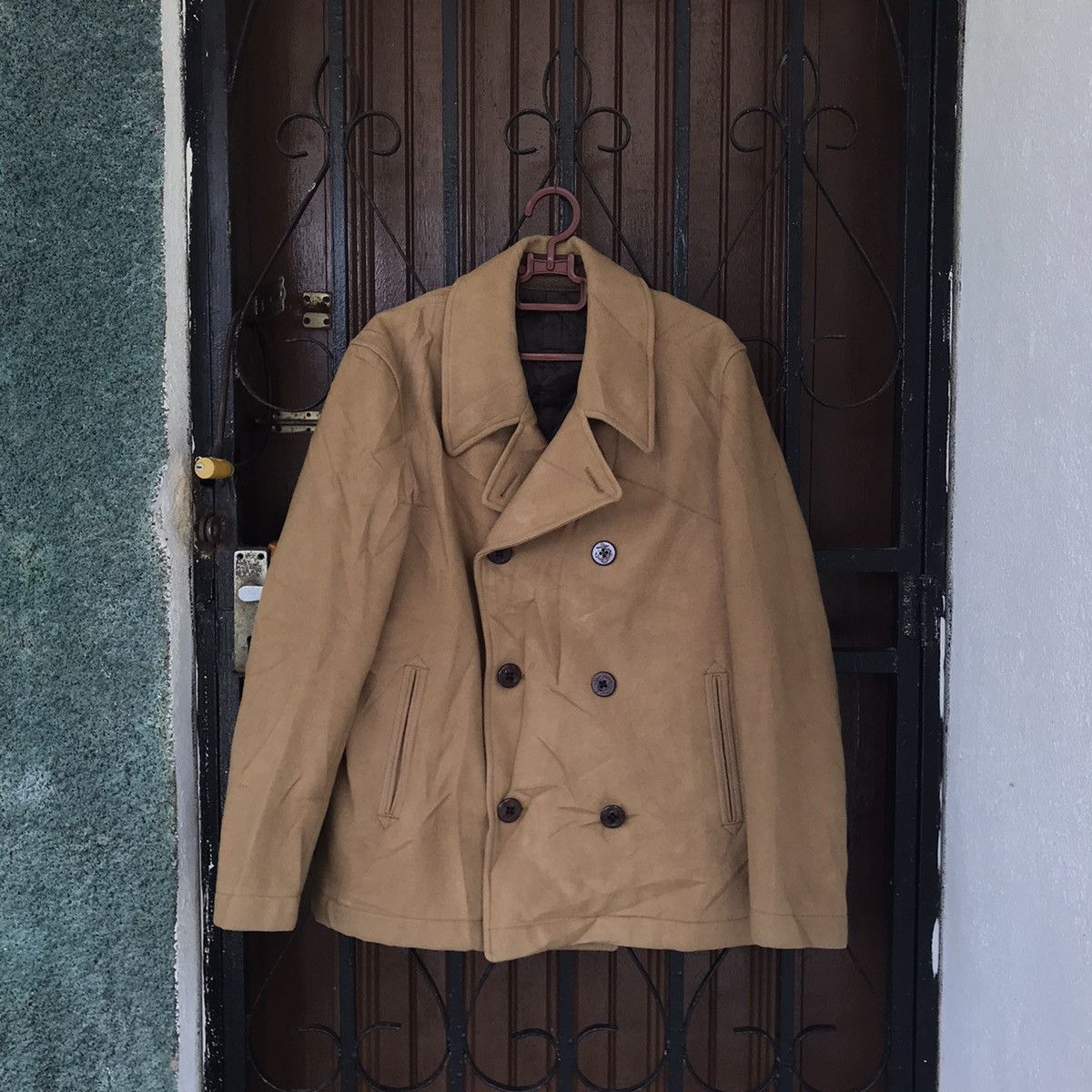 Beams Plus Wool Double Breast Coat Made By Beams Japanese Fabric Size US L / EU 52-54 / 3 - 1 Thumbnail