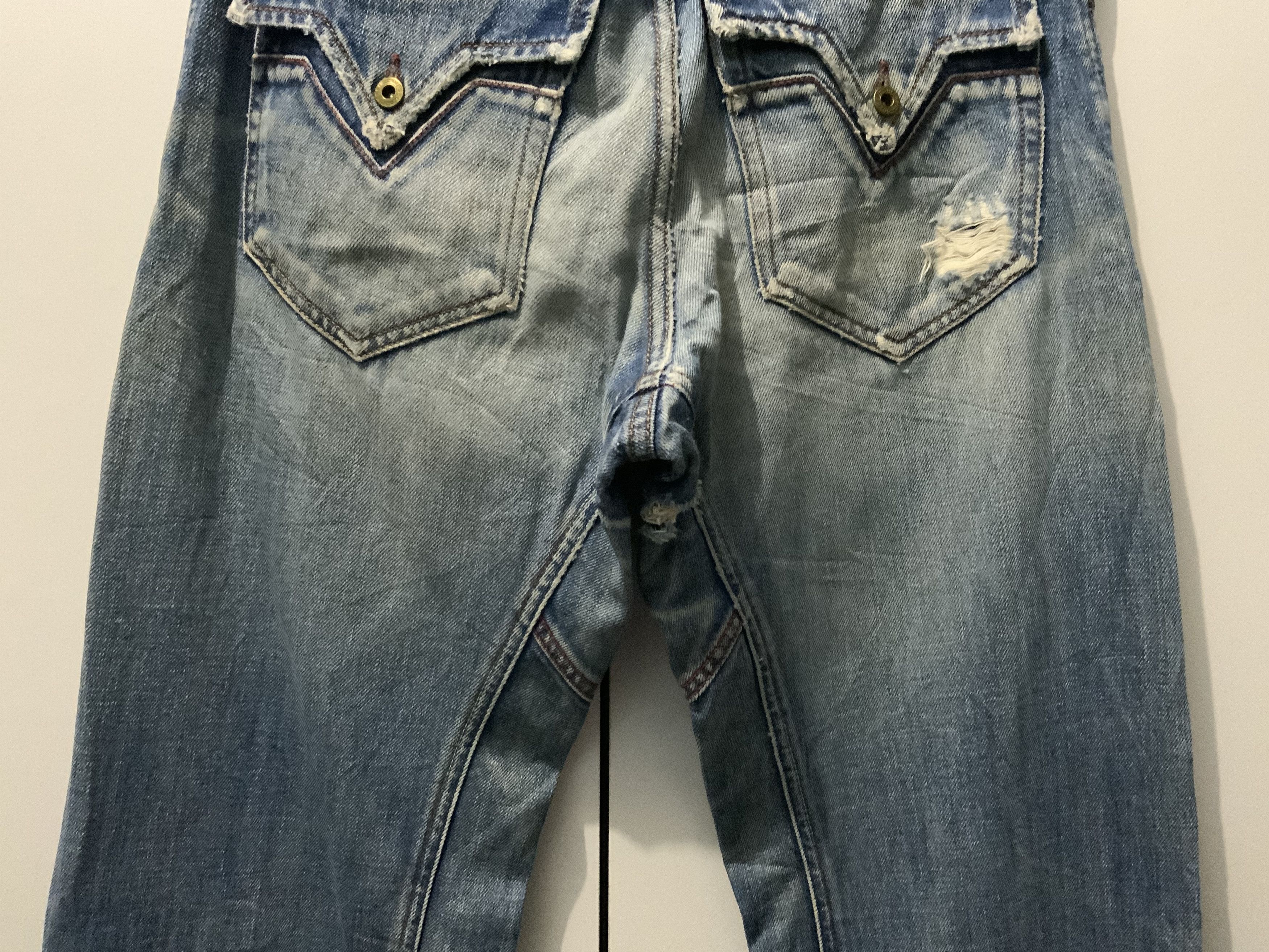 Diesel Vintage Diesel Industry Larkee Button Fly Denim Non Selvedge Size US 32 / EU 48 - 10 Thumbnail