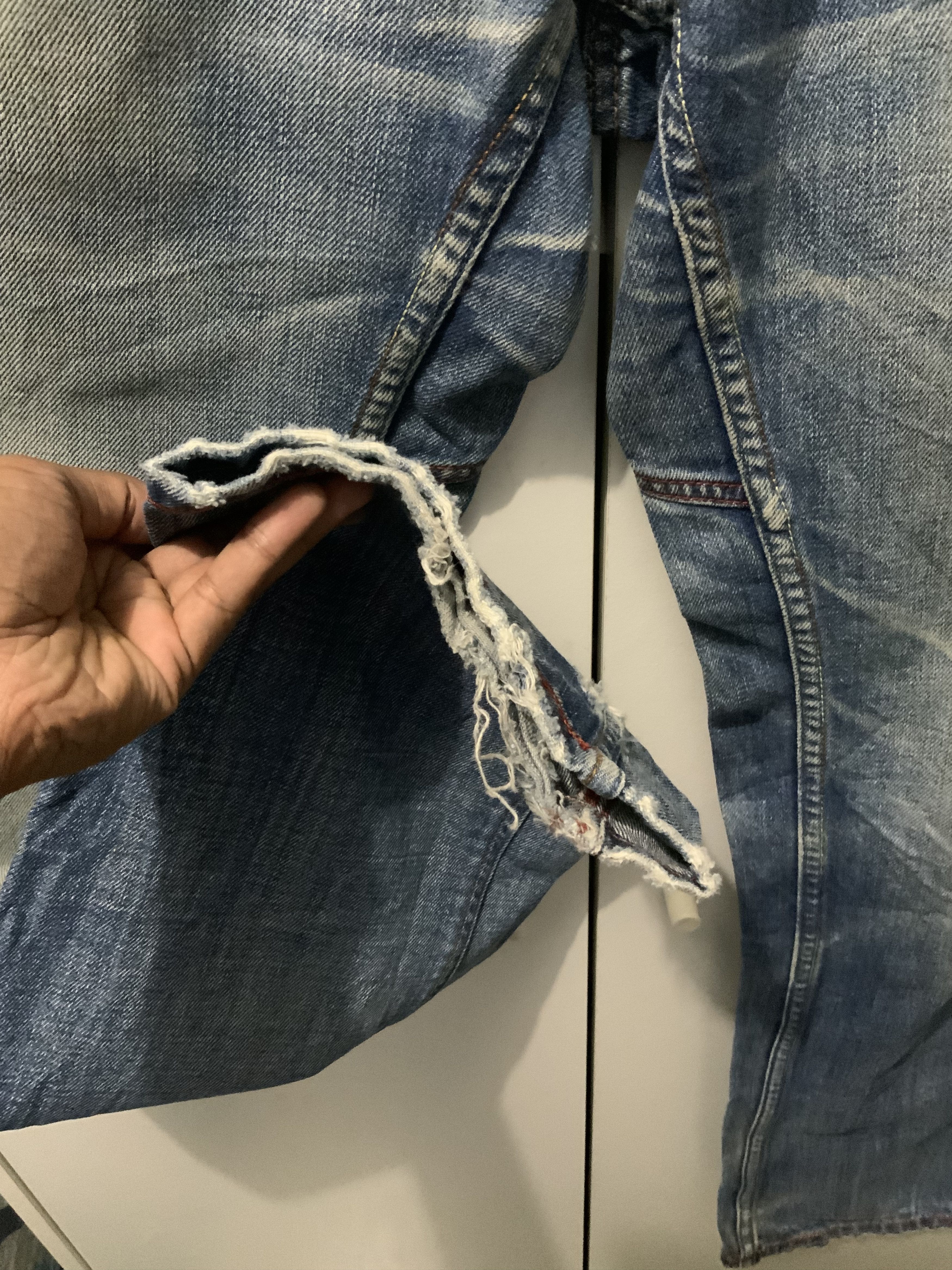 Diesel Vintage Diesel Industry Larkee Button Fly Denim Non Selvedge Size US 32 / EU 48 - 7 Thumbnail