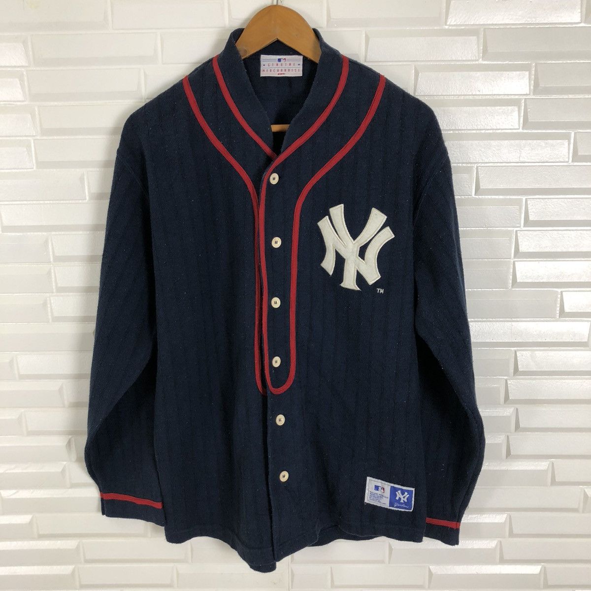 MLB × New York Yankees ✈️🔥NY YANKEES GENUINE MERCHANDISE LIGHT JACKET🔥✈️ Size US L / EU 52-54 / 3 - 1 Thumbnail
