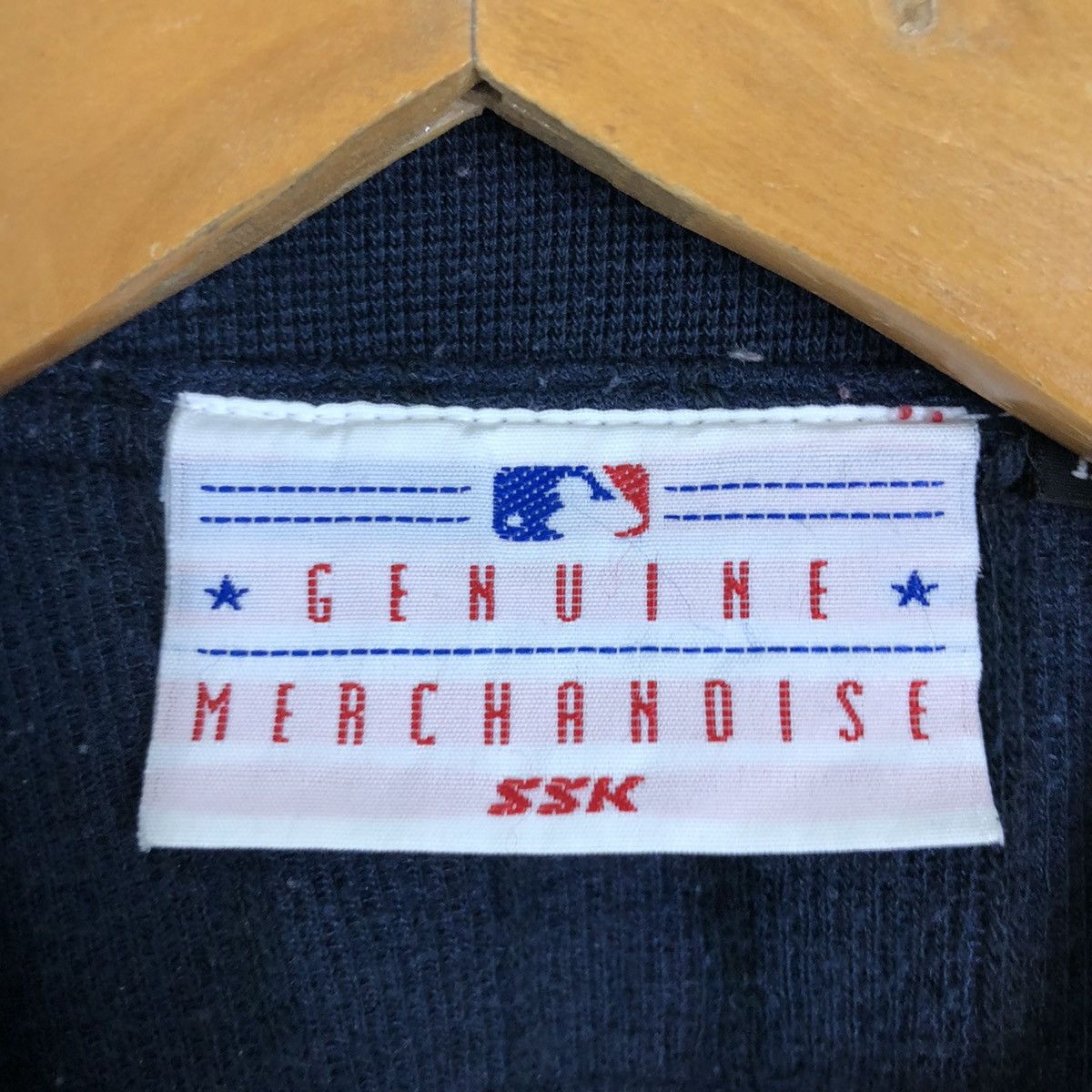 MLB × New York Yankees ✈️🔥NY YANKEES GENUINE MERCHANDISE LIGHT JACKET🔥✈️ Size US L / EU 52-54 / 3 - 9 Thumbnail