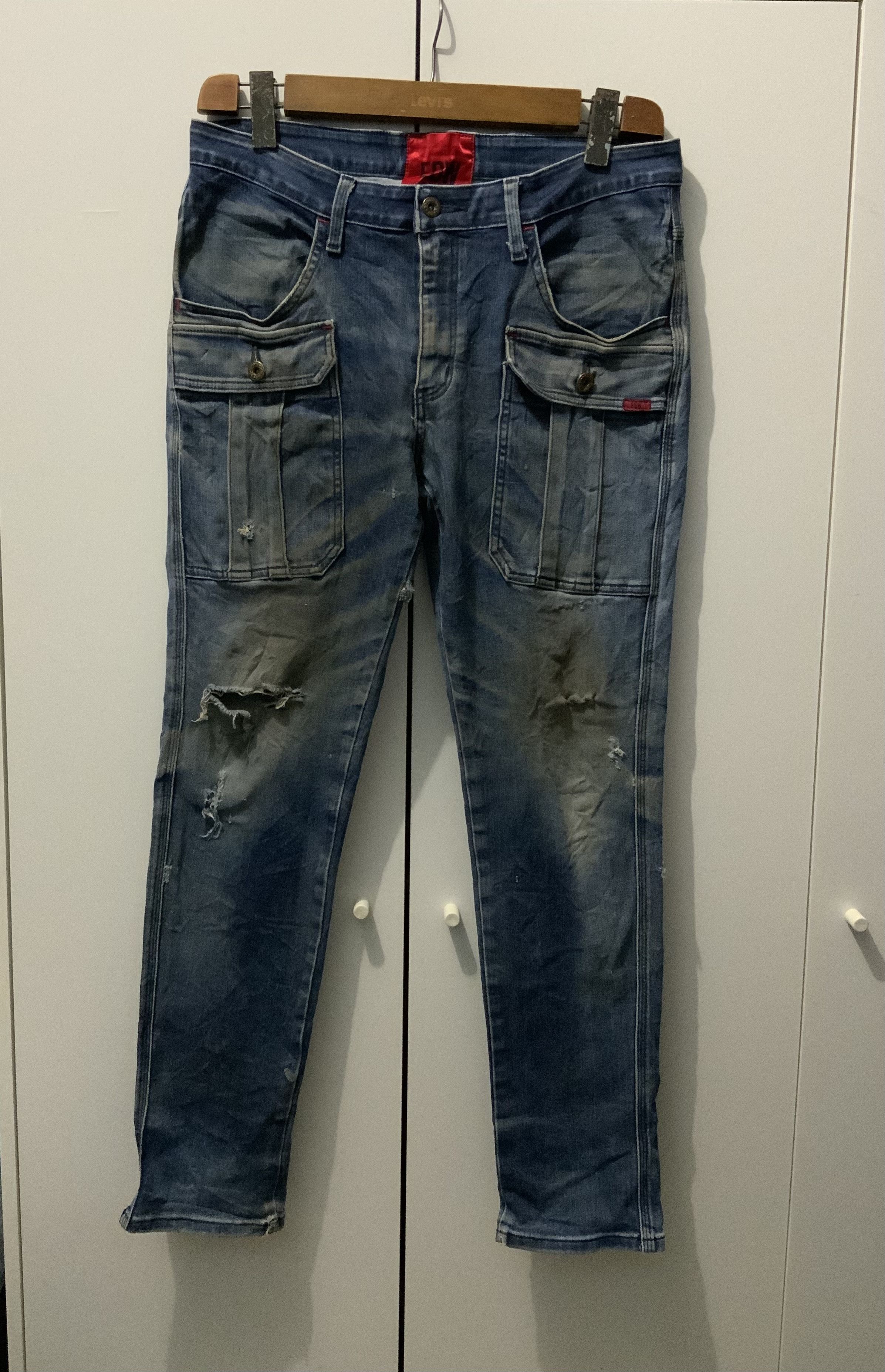 Edwin Edwin EDW Bush Pant Cargo Distressed Denim Jeans Size US 33 - 1 Thumbnail