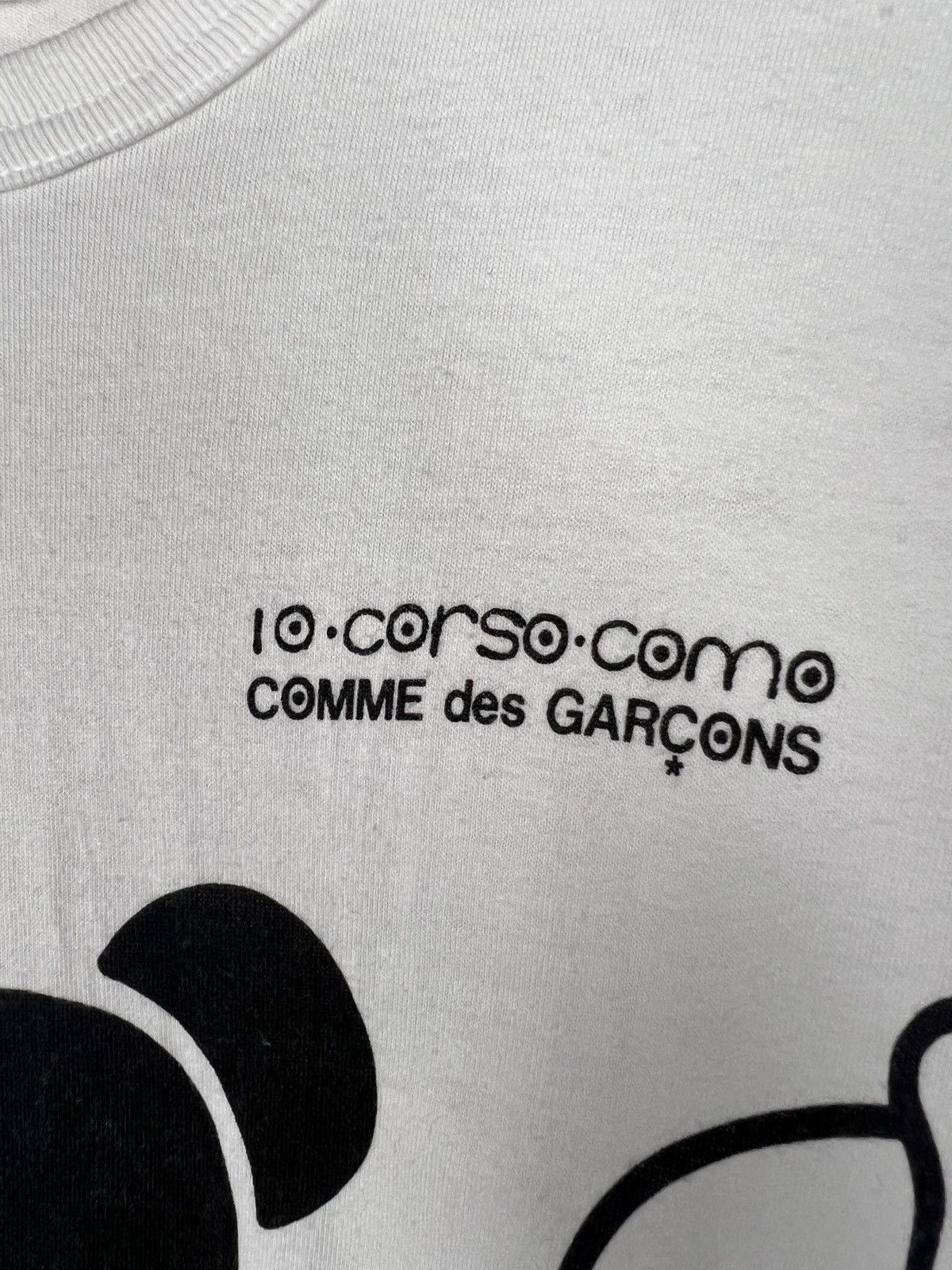 10 Corso Como × Comme des Garcons Rare 2009 CDG x 10 Corso Como x Medicom Toy Tshirt Size XS / US 0-2 / IT 36-38 - 8 Thumbnail