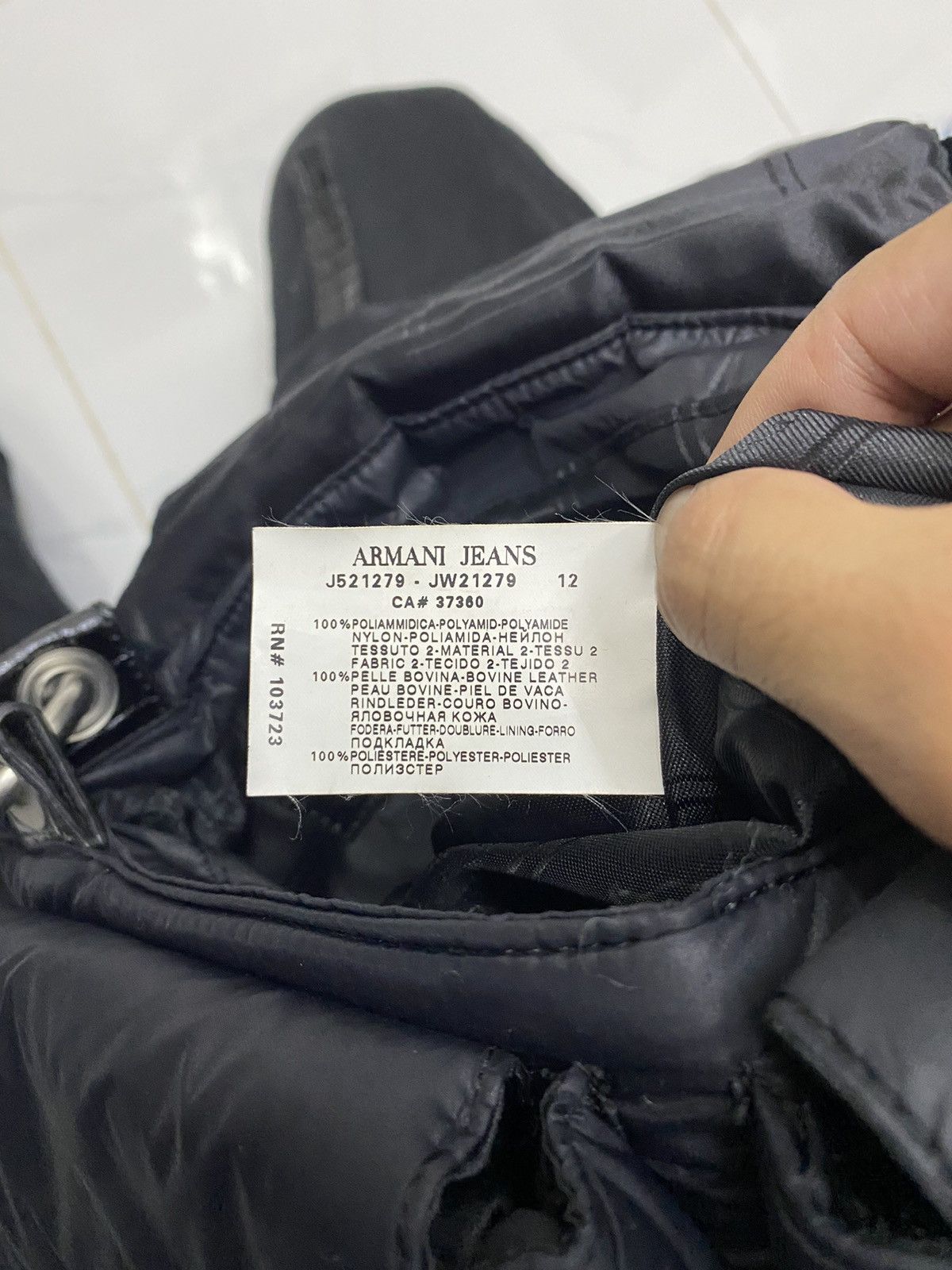 RARE‼️ARMANI JEANS PUFFY BAG MULTI POCKET ZIPPER SLING BAG