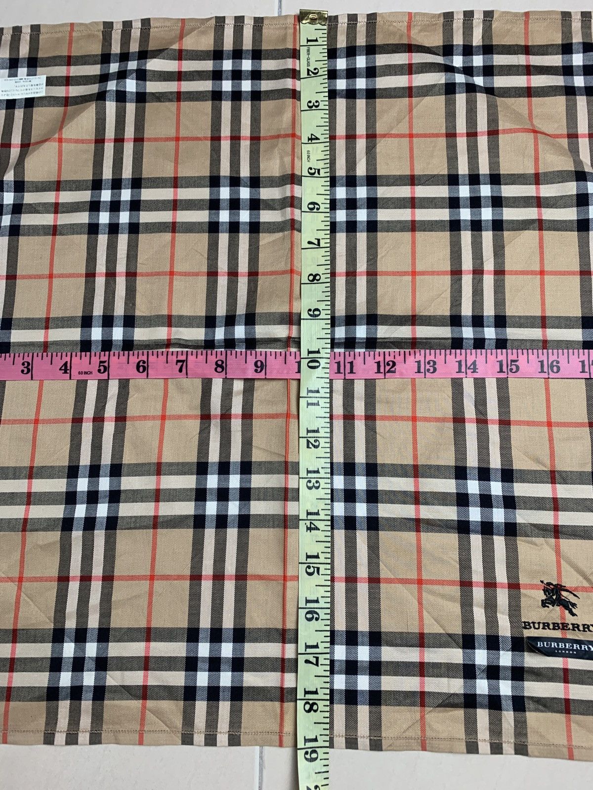Burberry Burberry Nova Check Pocketsquares Handkerchief Size ONE SIZE - 9 Thumbnail