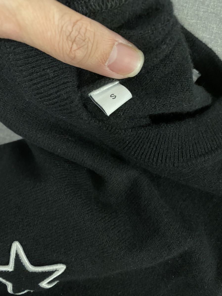 Givenchy Givenchy black star logo cashmere sweater S Size US S / EU 44-46 / 1 - 8 Thumbnail
