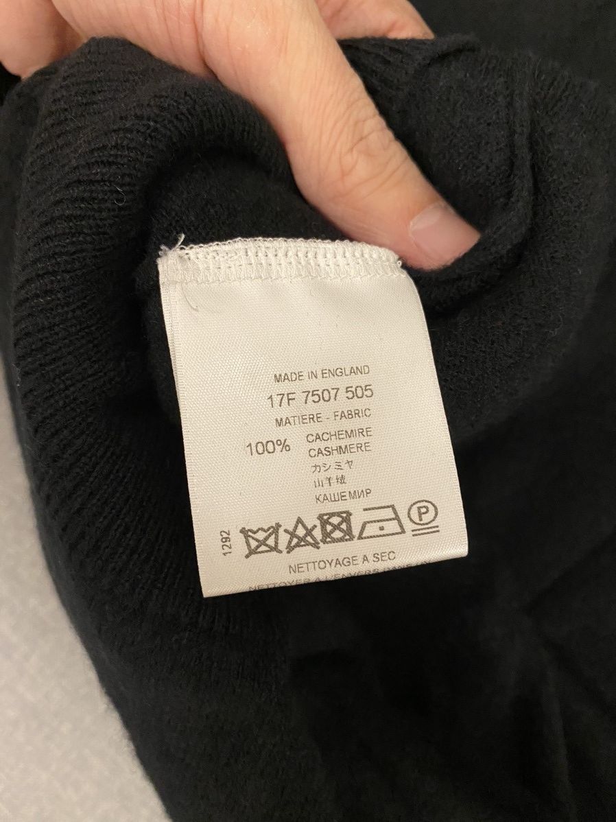Givenchy Givenchy black star logo cashmere sweater S Size US S / EU 44-46 / 1 - 7 Thumbnail