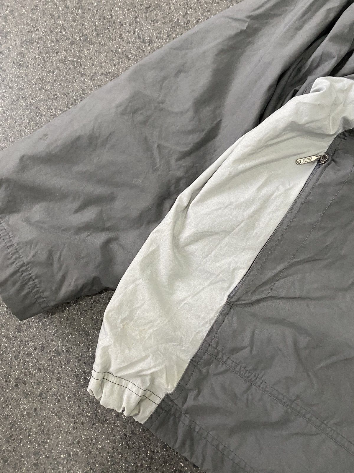 Nike Y2K Nike Central Logo Cream Anorak Jacket Size US S / EU 44-46 / 1 - 2 Thumbnail