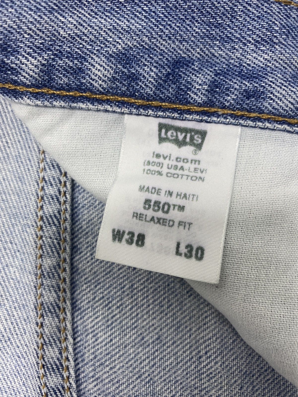 Levi's VINTAGE LEVIS 550 BLUE WASH JEANS-J468 Size US 39 - 7 Thumbnail