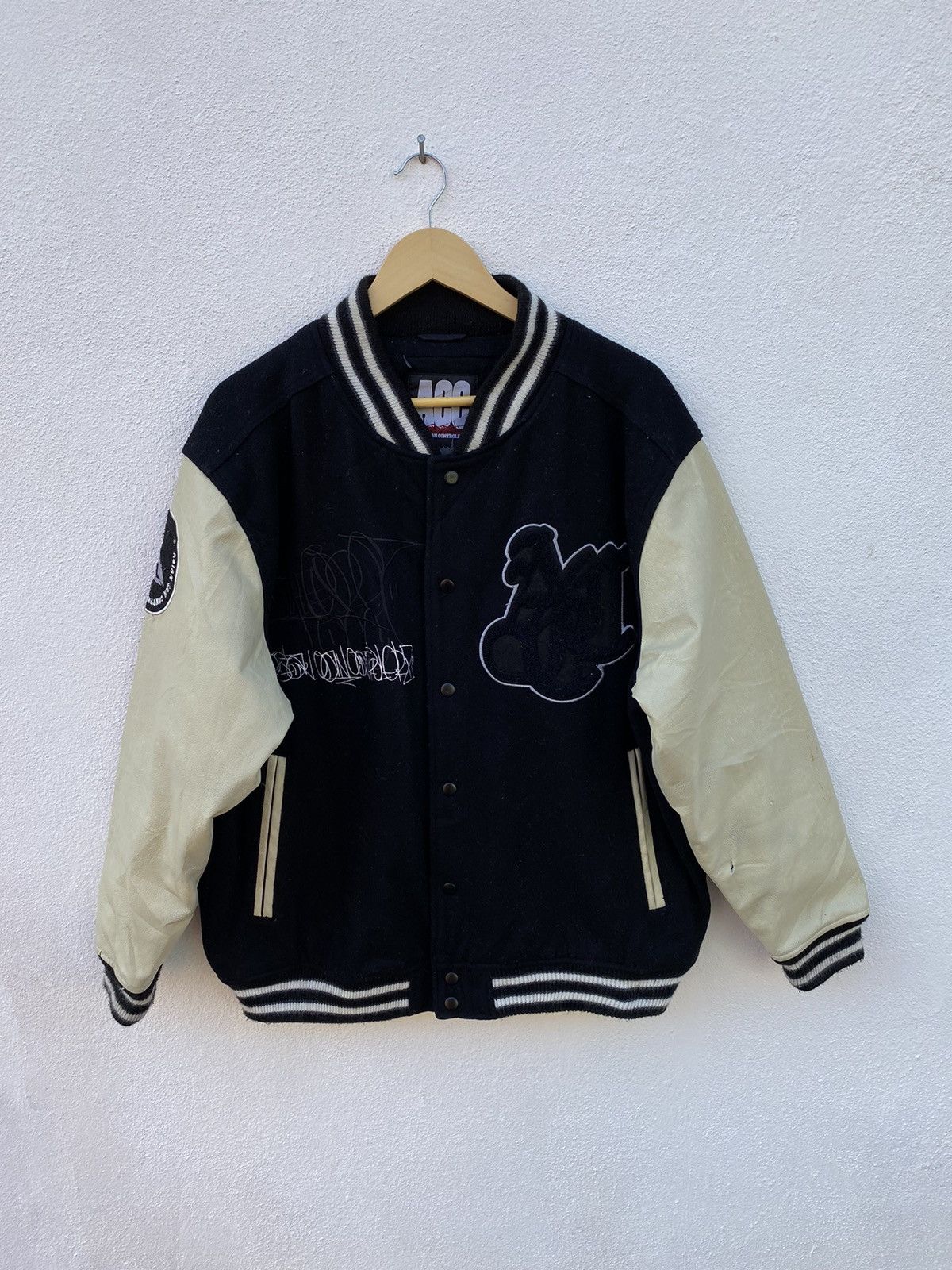 Other Vintage asian can controlerz embroidery wool varsity jacket Size US L / EU 52-54 / 3 - 4 Thumbnail
