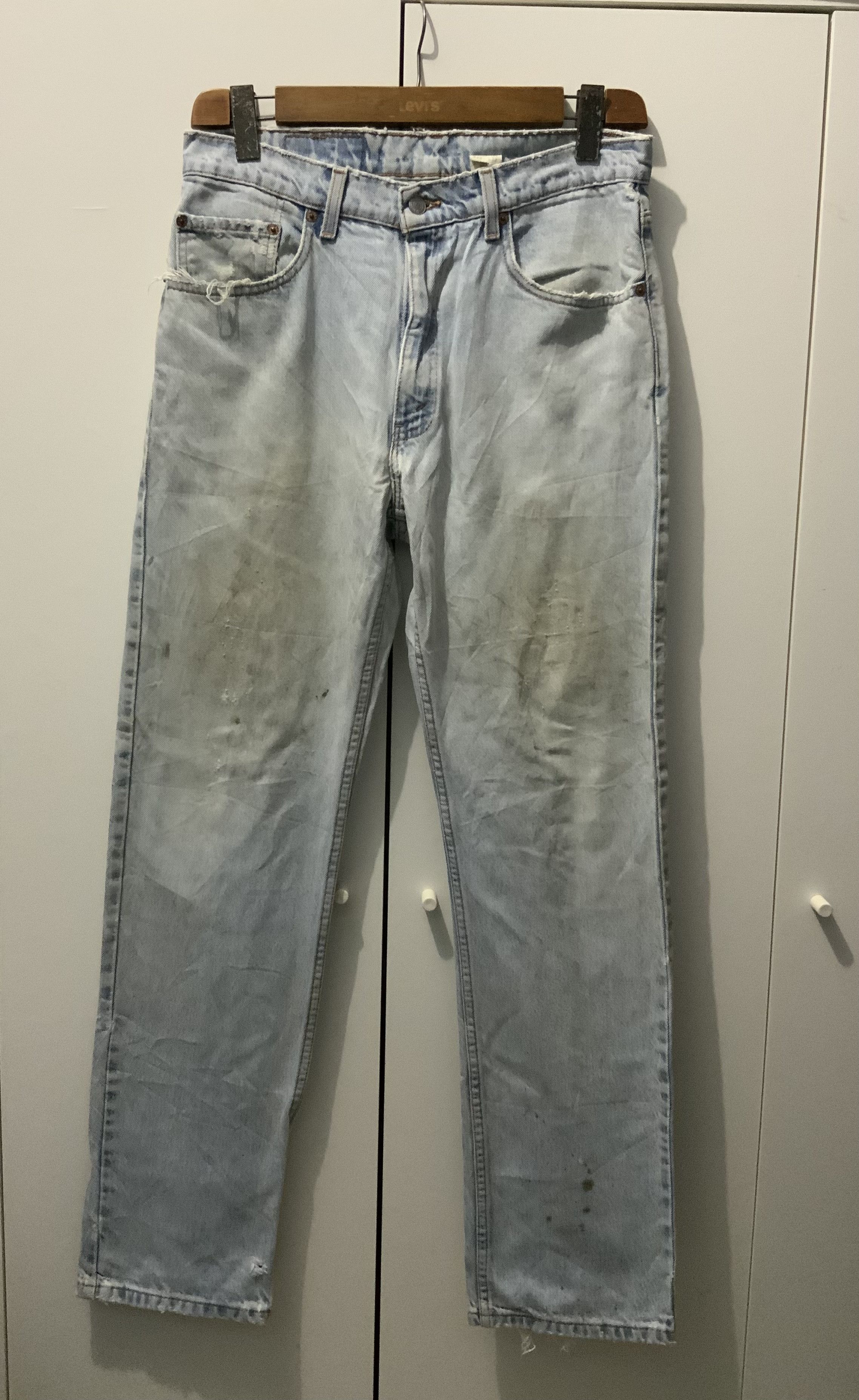Levi's Vintage 90s Levi’s Faded Thrased Essential Denim Jeans Size US 33 - 1 Thumbnail