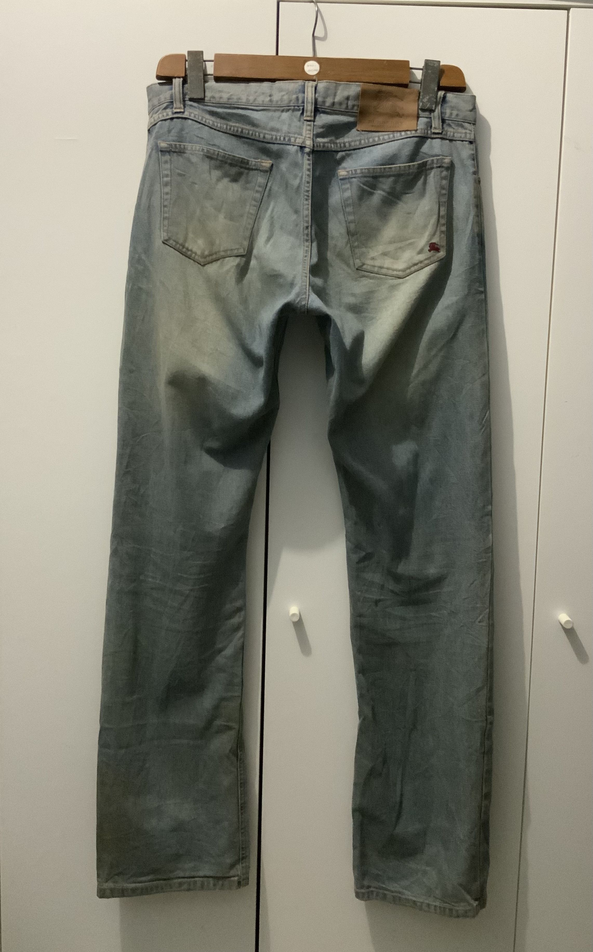 Burberry Burberry Black Label Light Wash Rusty Jeans Size US 34 / EU 50 - 2 Thumbnail