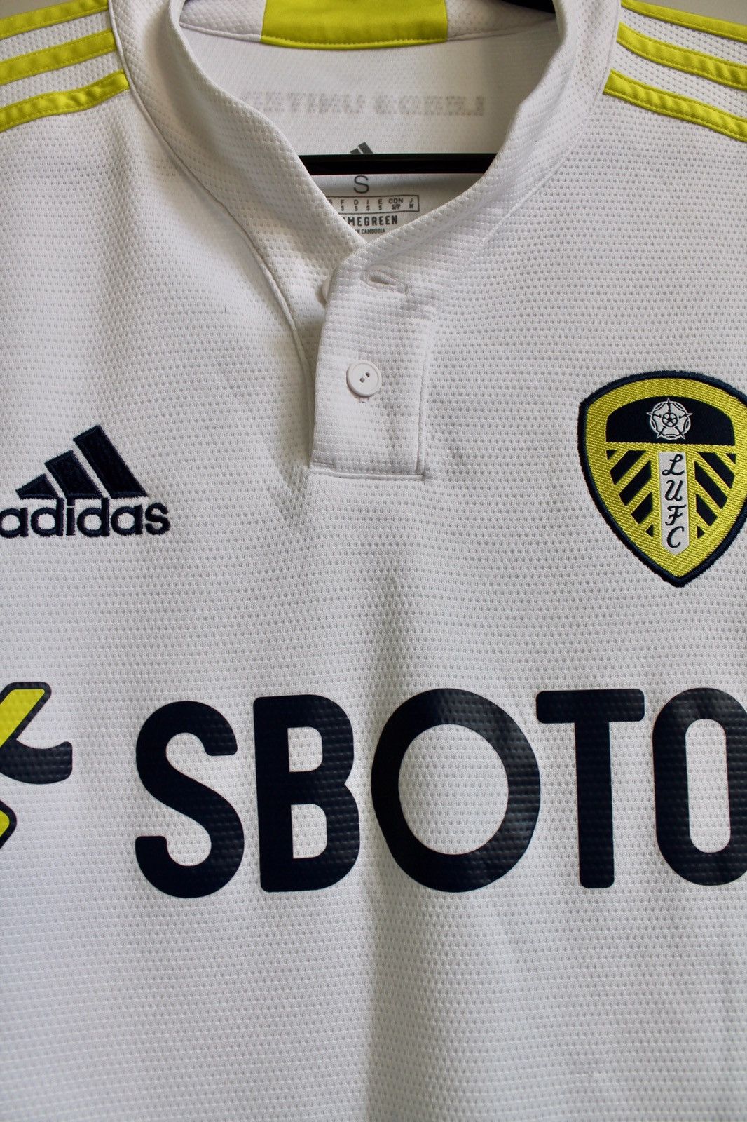 Adidas 2021 2022 Leeds United Adidas #23 Phillips Soccer Football Size US S / EU 44-46 / 1 - 13 Thumbnail