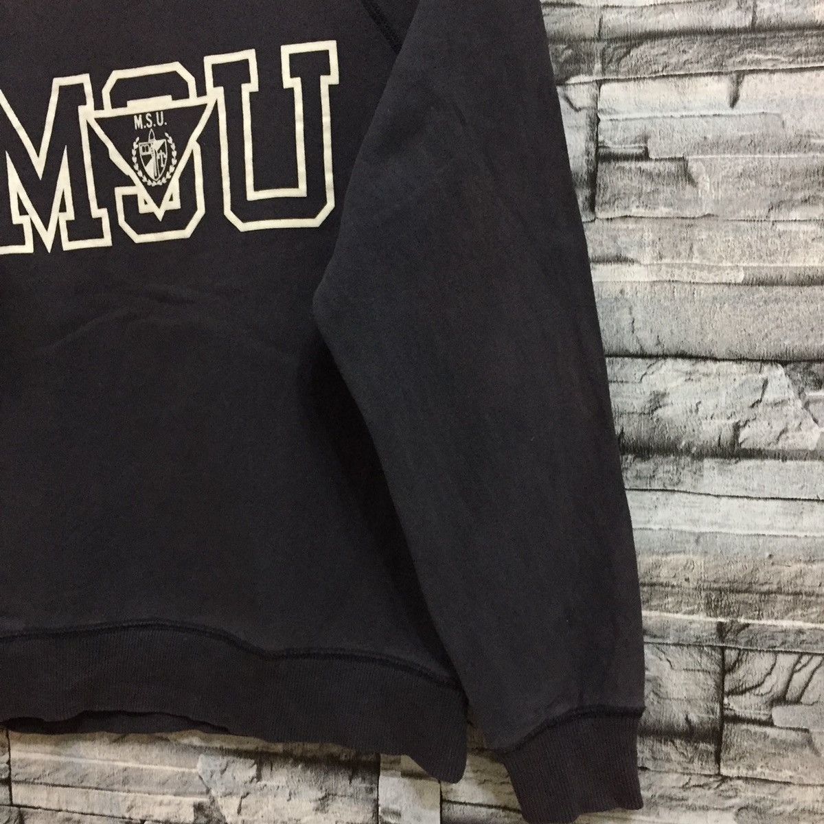 Champion Vintage Champion sweatshirt spellout MSU size M Size US M / EU 48-50 / 2 - 6 Thumbnail
