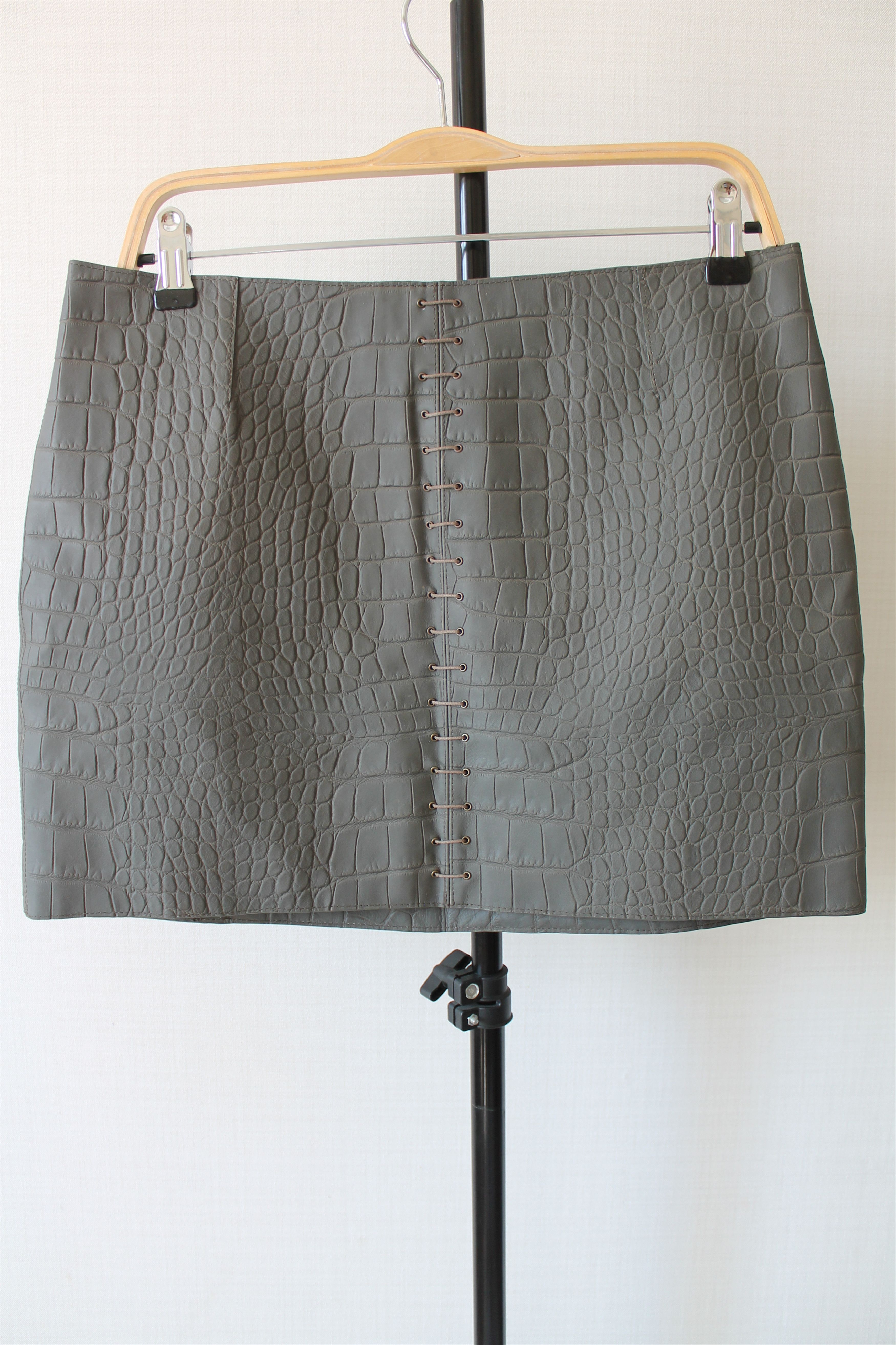 Alexander Wang Alexander Wang Crocodile Print Textured Lace-Up Mini skirt Size 31" - 3 Thumbnail
