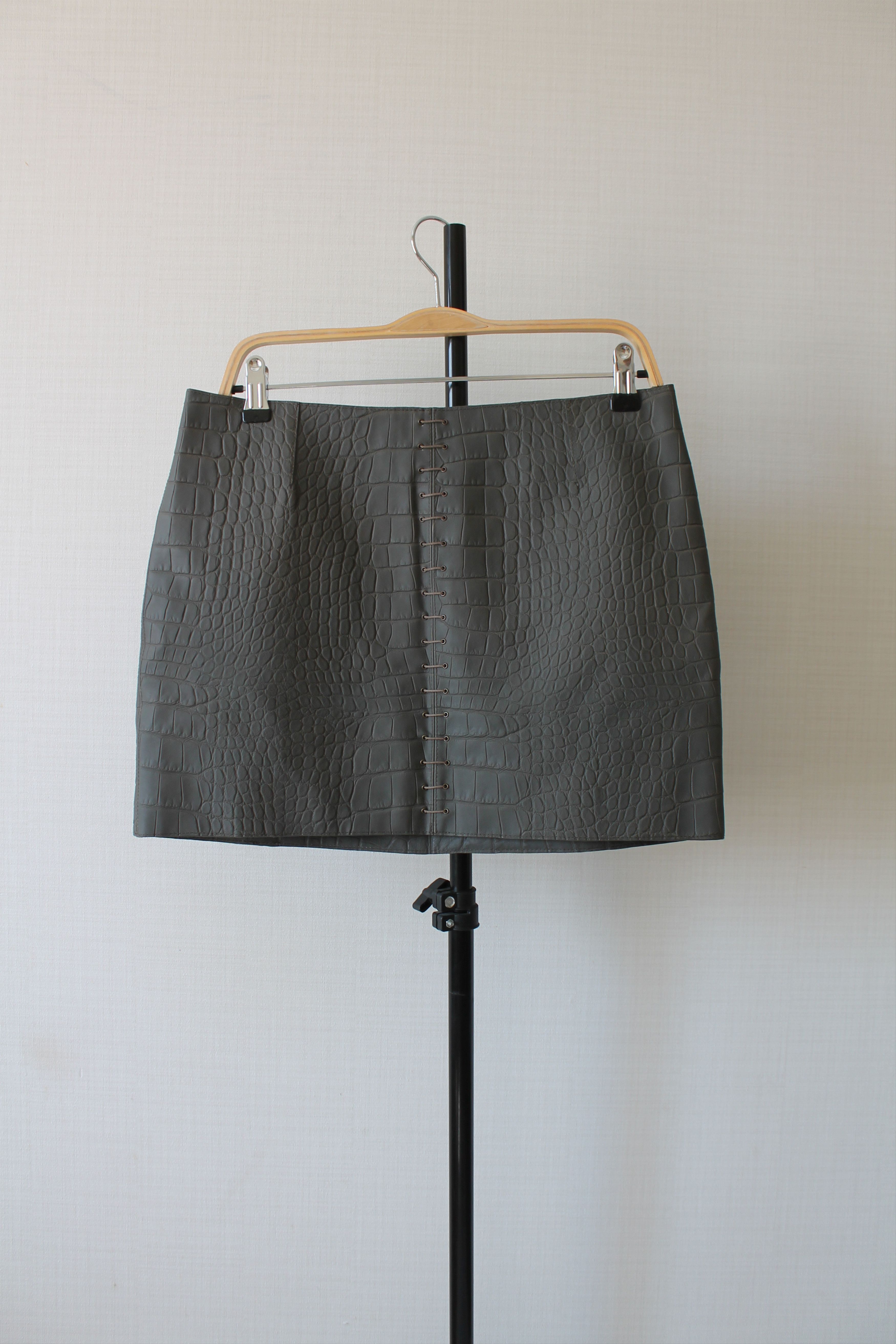 Alexander Wang Alexander Wang Crocodile Print Textured Lace-Up Mini skirt Size 31" - 2 Thumbnail