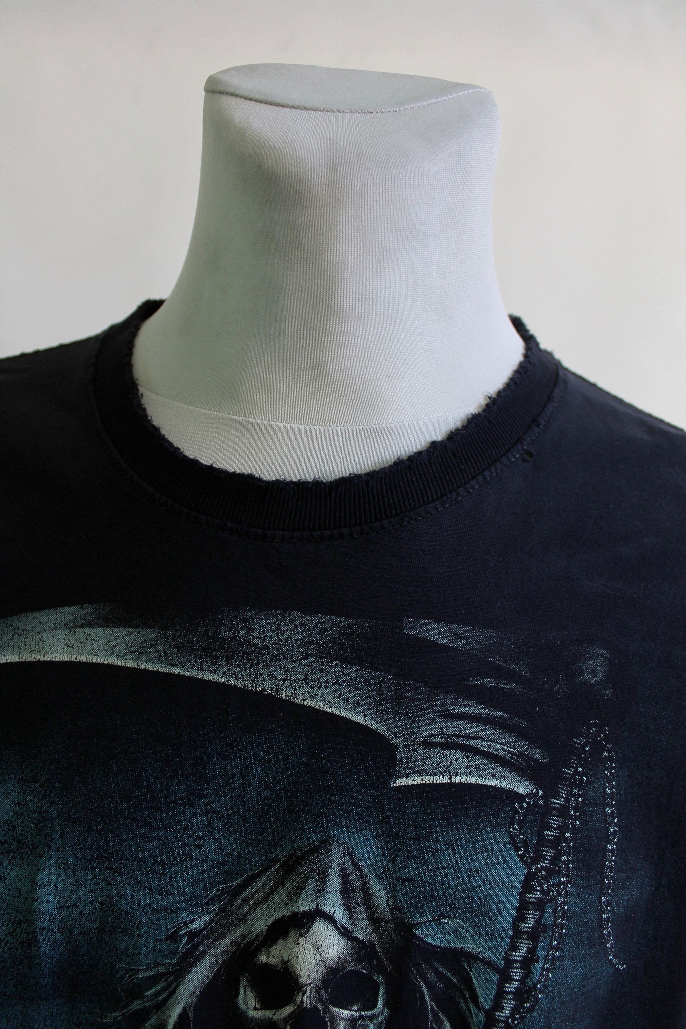 Vintage 90's The Roxx Skull death TRASHED worn t shirt tee Size US XL / EU 56 / 4 - 4 Thumbnail