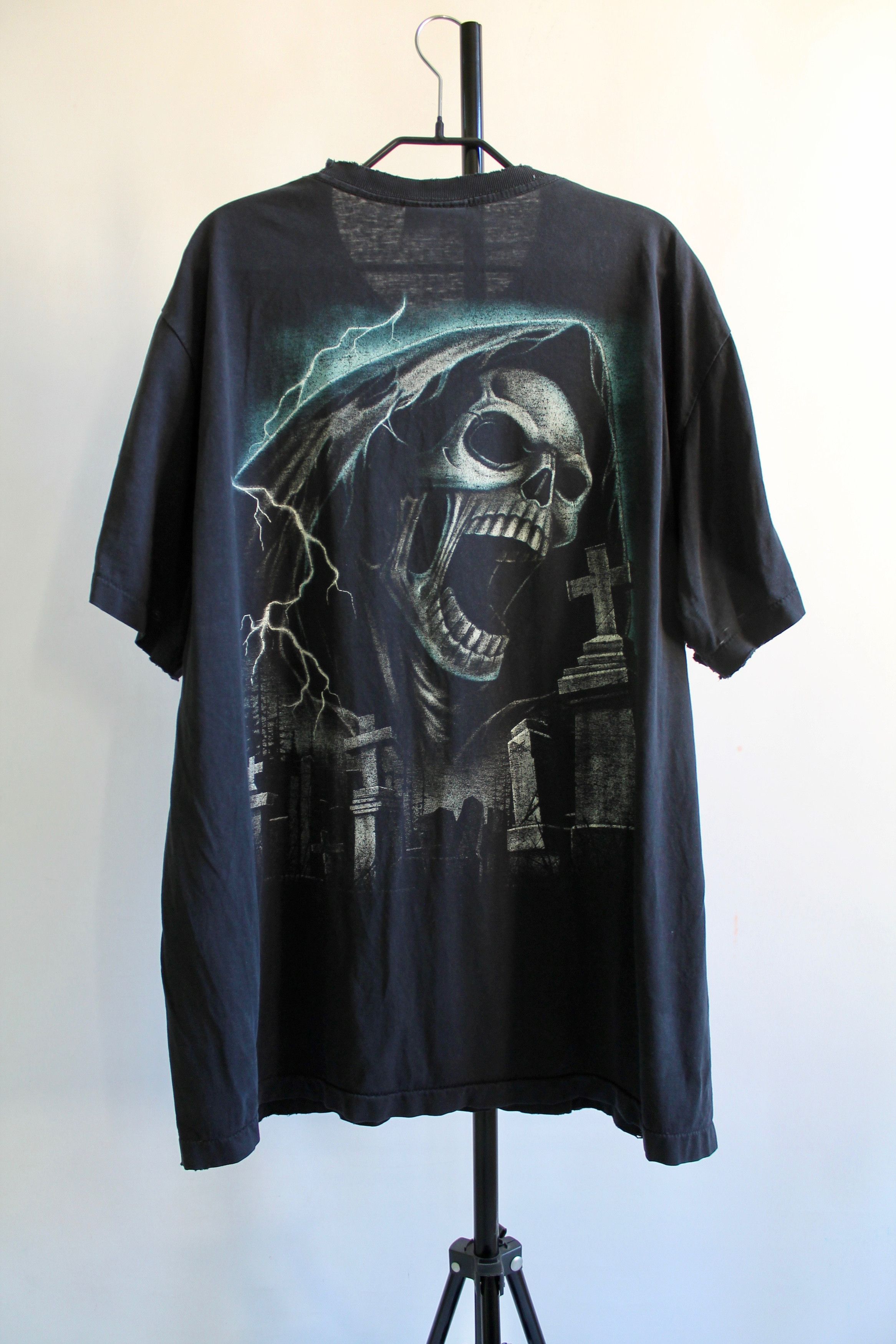 Vintage 90's The Roxx Skull death TRASHED worn t shirt tee Size US XL / EU 56 / 4 - 10 Thumbnail