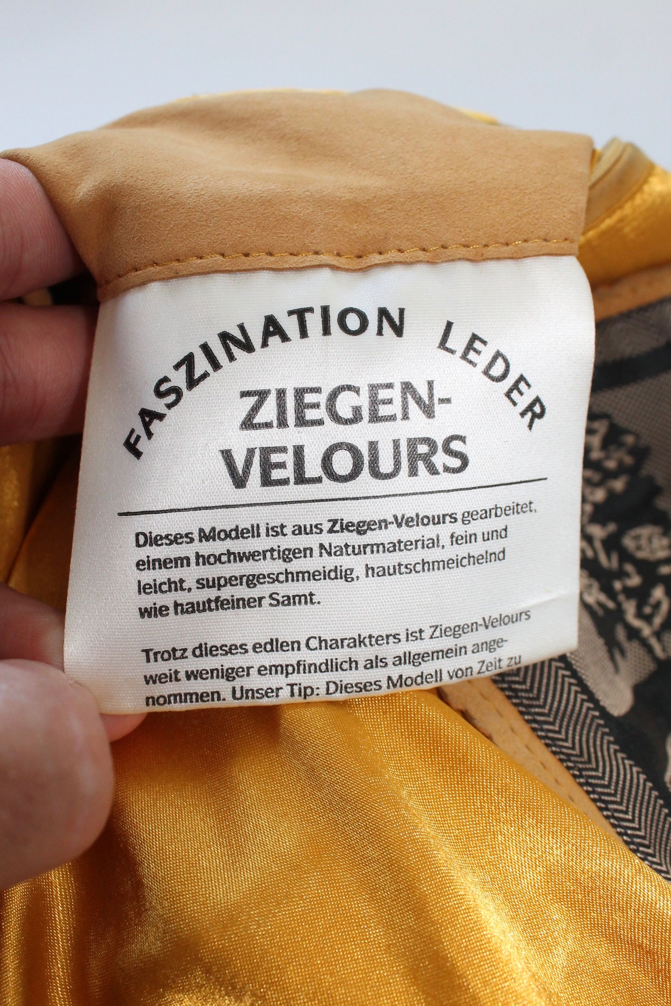 Vintage KAPRAUN Vintage Suede Jacket Size 58 yellow Size US XXL / EU 58 / 5 - 10 Thumbnail