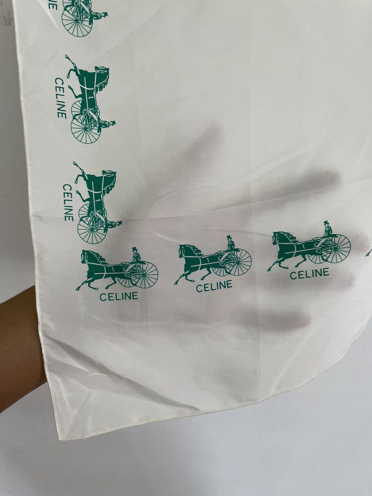 Celine Celine all silk Size ONE SIZE - 2 Thumbnail