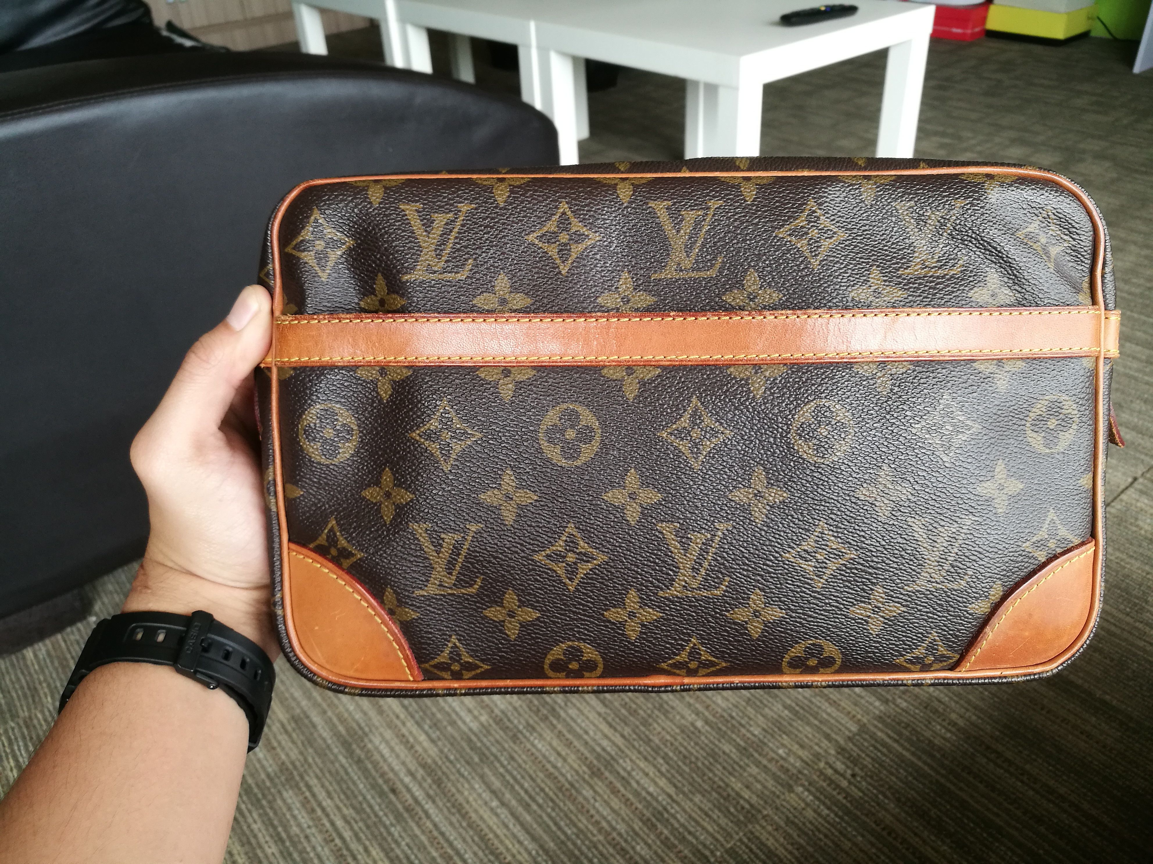 Louis Vuitton Authentic Louis Vuitton Sheron Barber Mickey Mouse