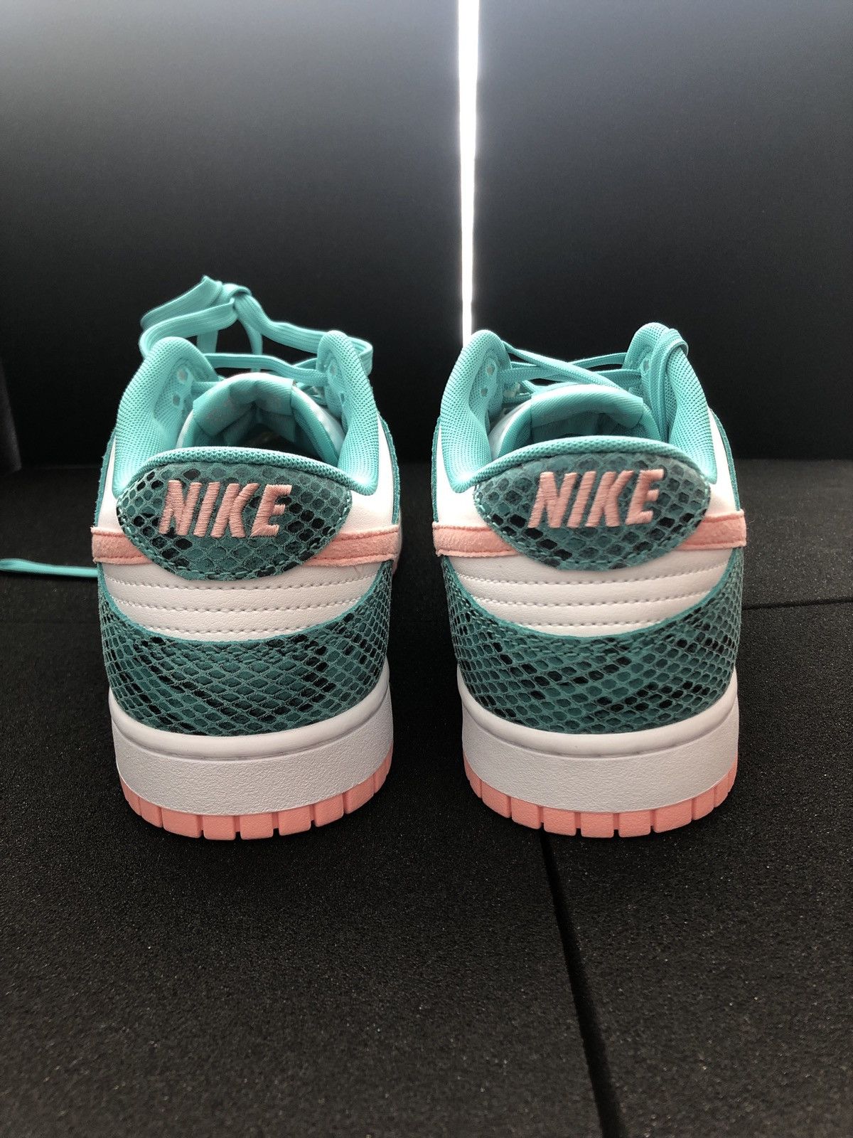 Nike Snakeskin dunk low Size US 12 / EU 45 - 4 Thumbnail