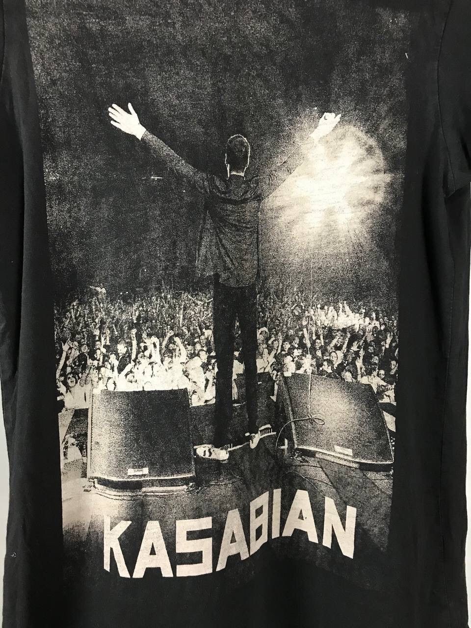 Band Tees Kasabian Vintage Rock Band Tee Size US M / EU 48-50 / 2 - 3 Thumbnail