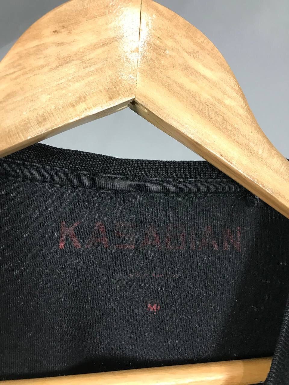 Band Tees Kasabian Vintage Rock Band Tee Size US M / EU 48-50 / 2 - 5 Thumbnail