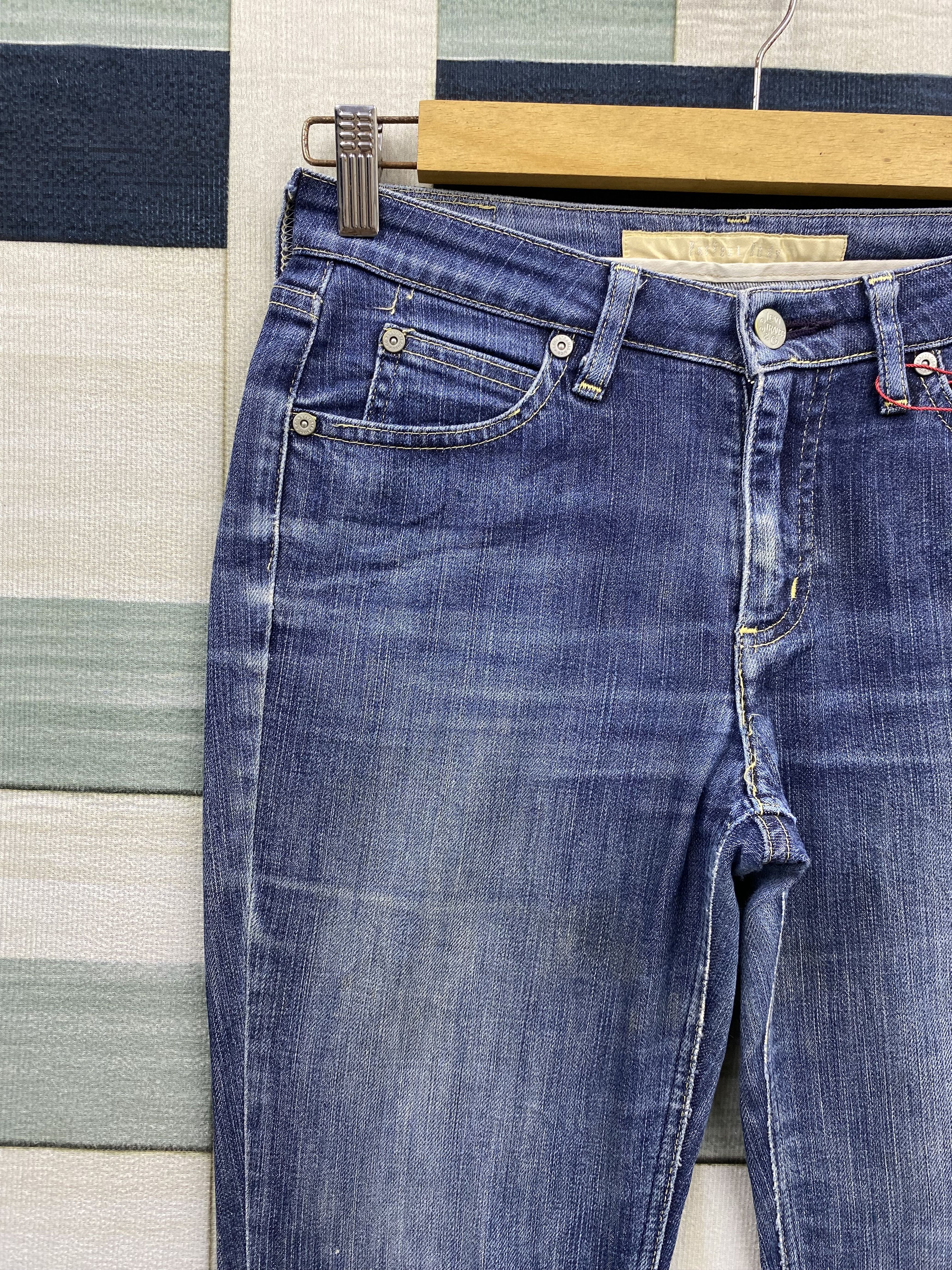 Levi's Vintage Distress Y2K Levi's Flare Denim Jean Size 29" - 6 Thumbnail