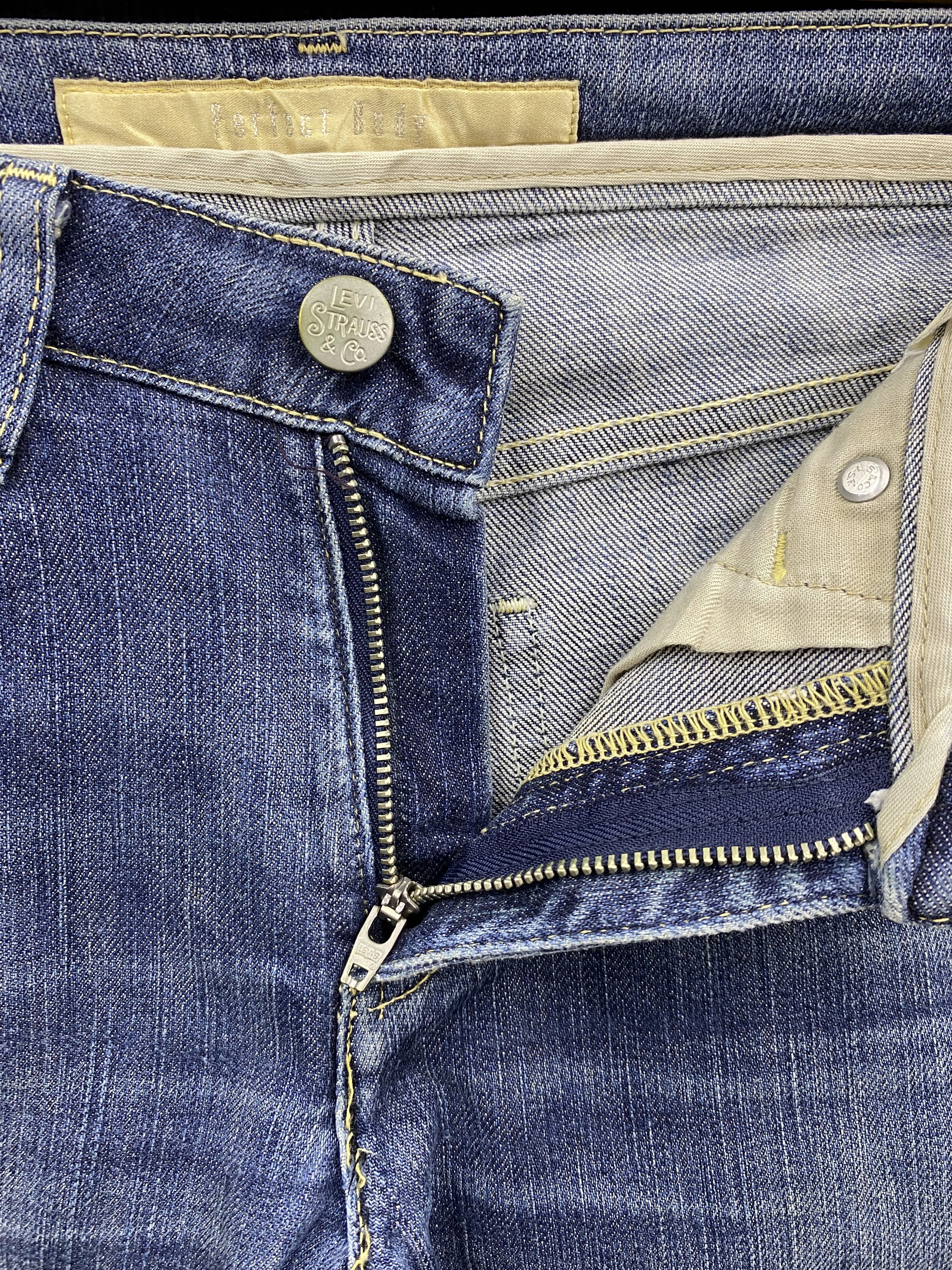 Levi's Vintage Distress Y2K Levi's Flare Denim Jean Size 29" - 18 Thumbnail