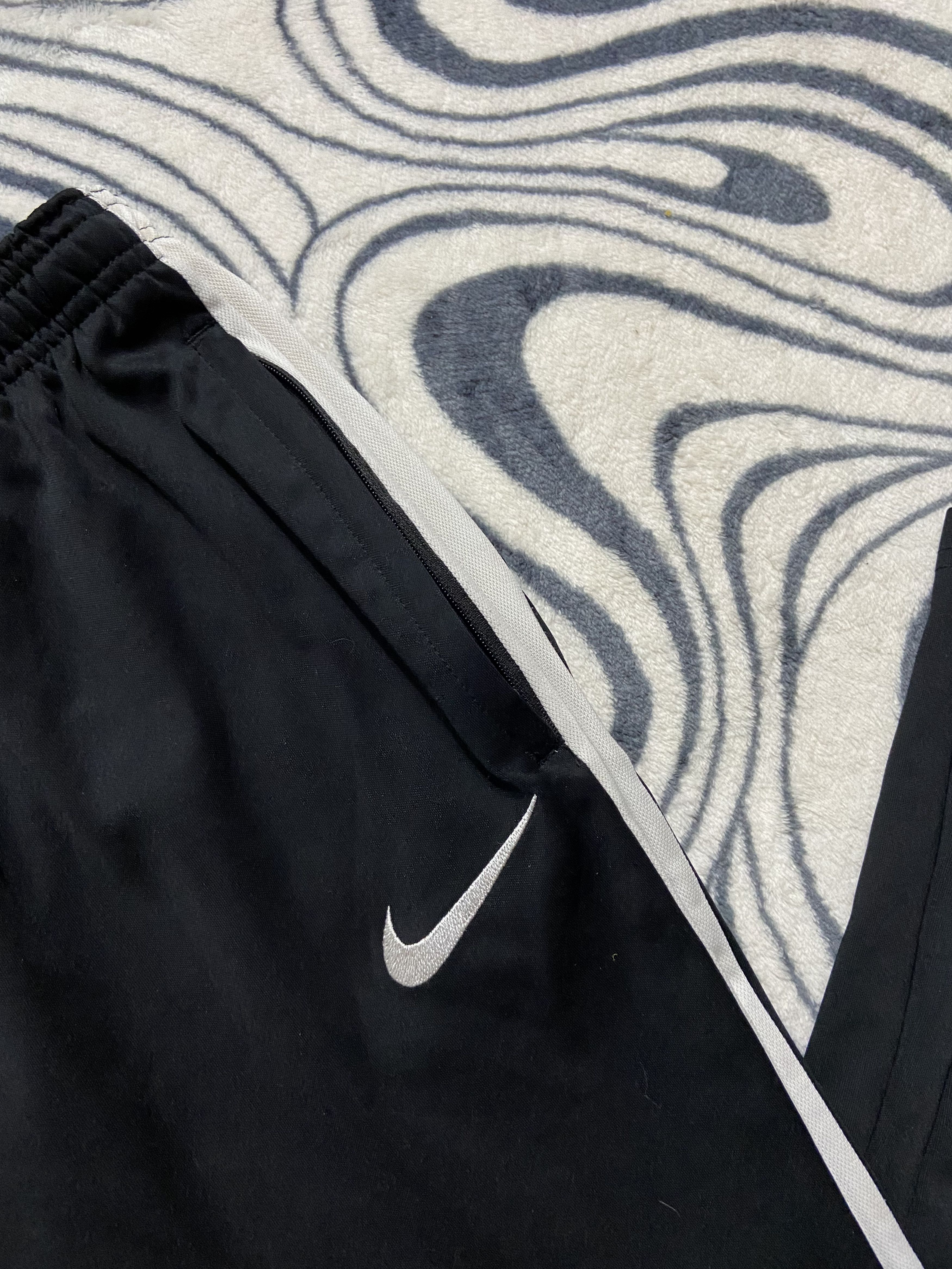 Nike Vintage Nike Mens Pants Dri Fit Y2K Slim Fit Size US 32 / EU 48 - 3 Thumbnail