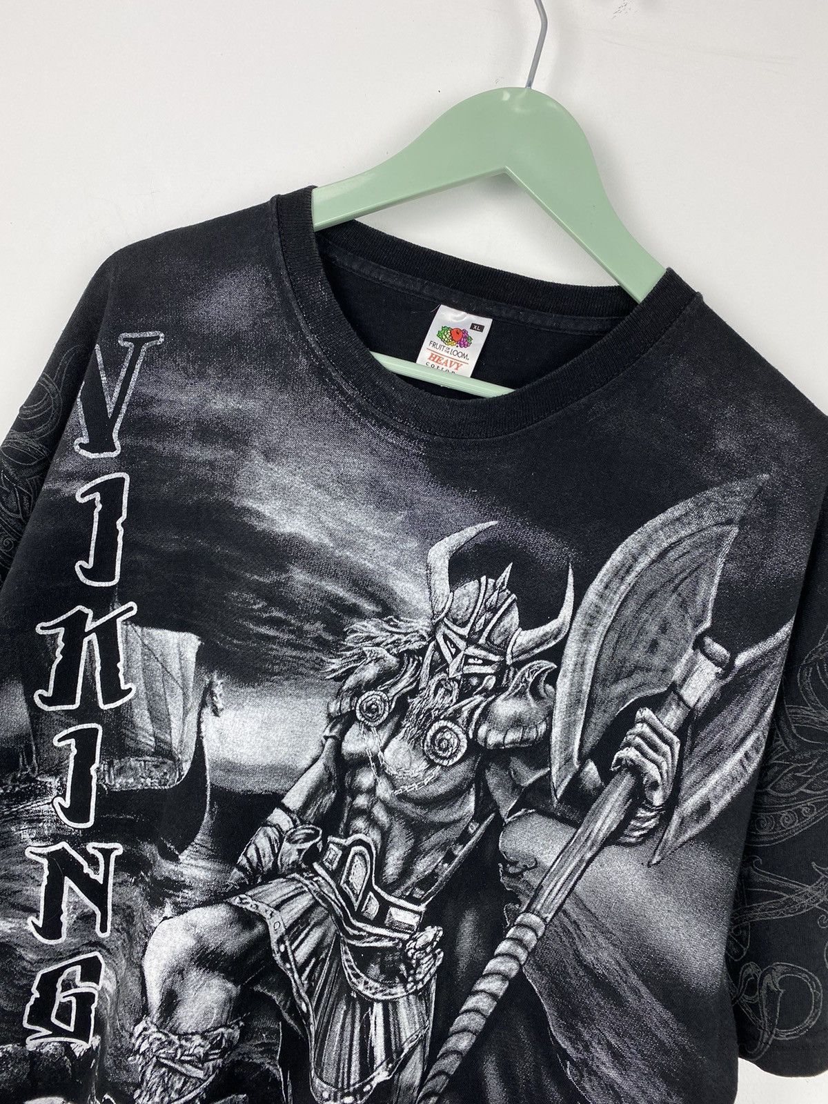 Band Tees Vintage Y2K Viking Valhalla Overprint T Shit Tee Stitch Size US XL / EU 56 / 4 - 2 Thumbnail