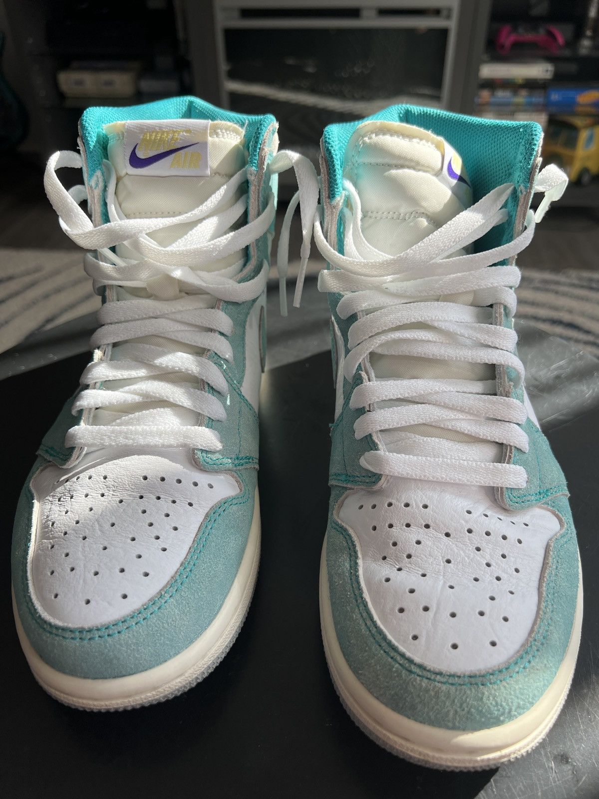 Nike Air Jordan 1 retro high OG Sz.8 turbo green Size US 8 / EU 41 - 3 Thumbnail