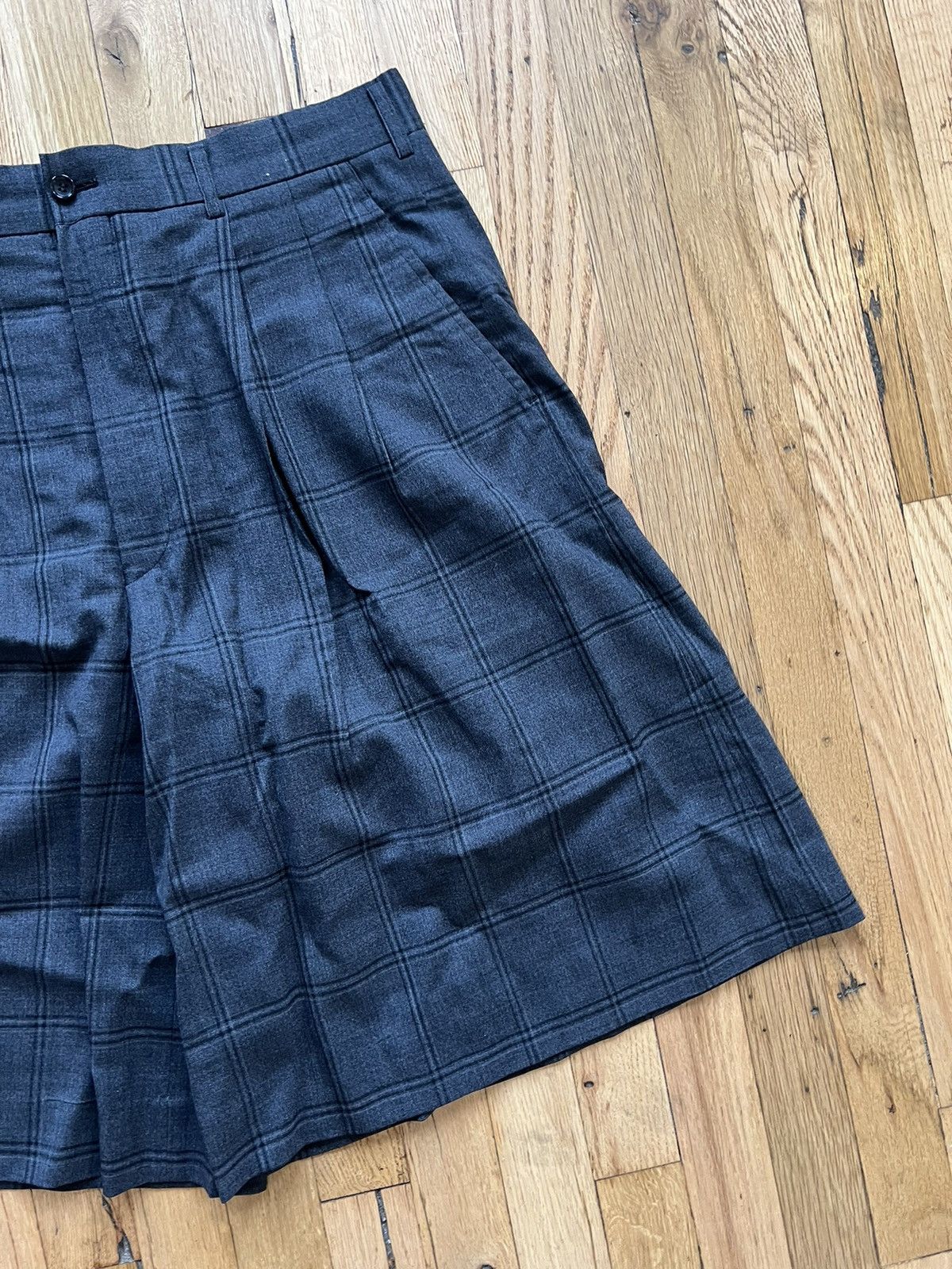 Comme des Garcons AD 2017 Plaid pleat wide shorts Size US 32 / EU 48 - 4 Thumbnail